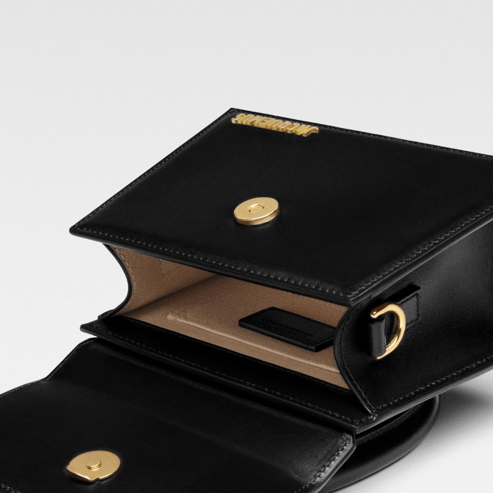 Jacquemus Black leather Le Chiquito moyen bag