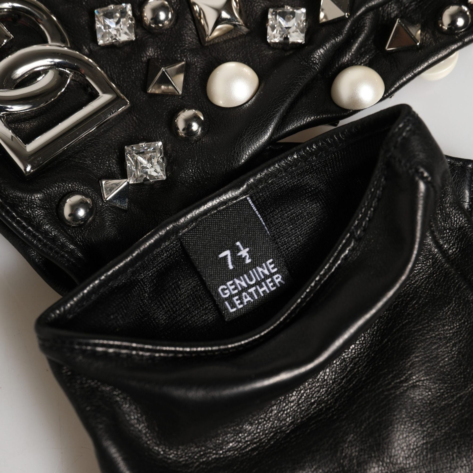 Dolce & Gabbana Black Pearl Embellished Wrist Length Gloves