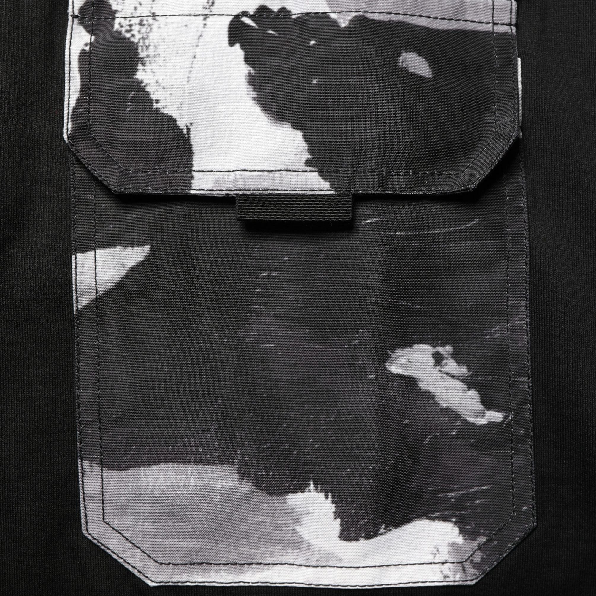 Dolce & Gabbana Black Camouflage Pocket Oversized T-shirt