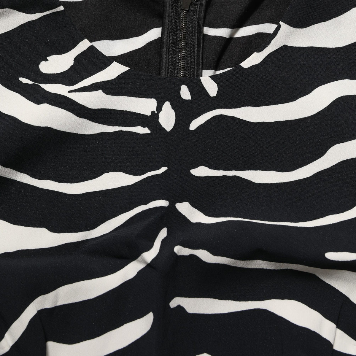 Dolce & Gabbana Black White Zebra Sleeveless Cropped Tank Top