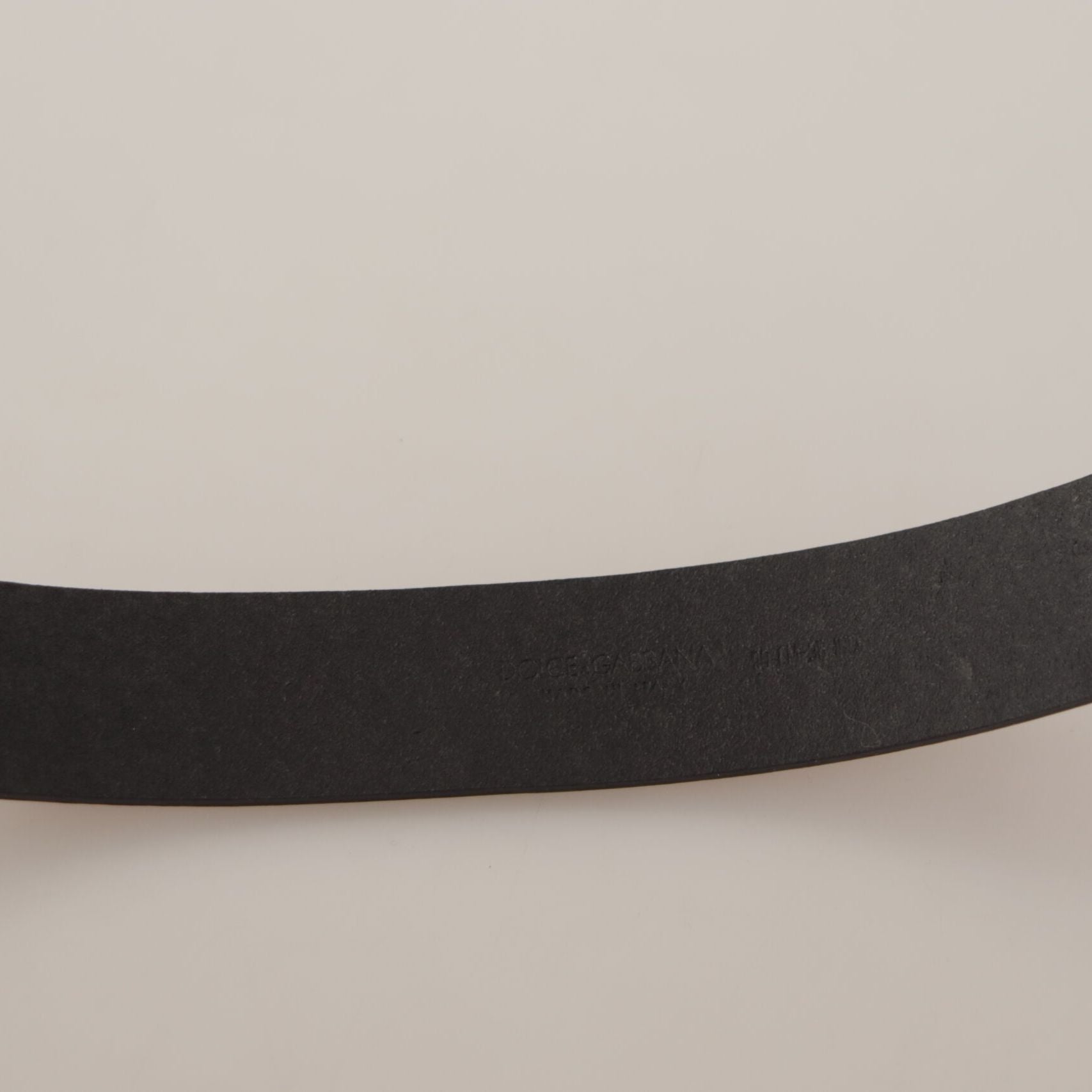 Dolce & Gabbana Red Leather Gold Logo Engraved Metal Buckle Belt