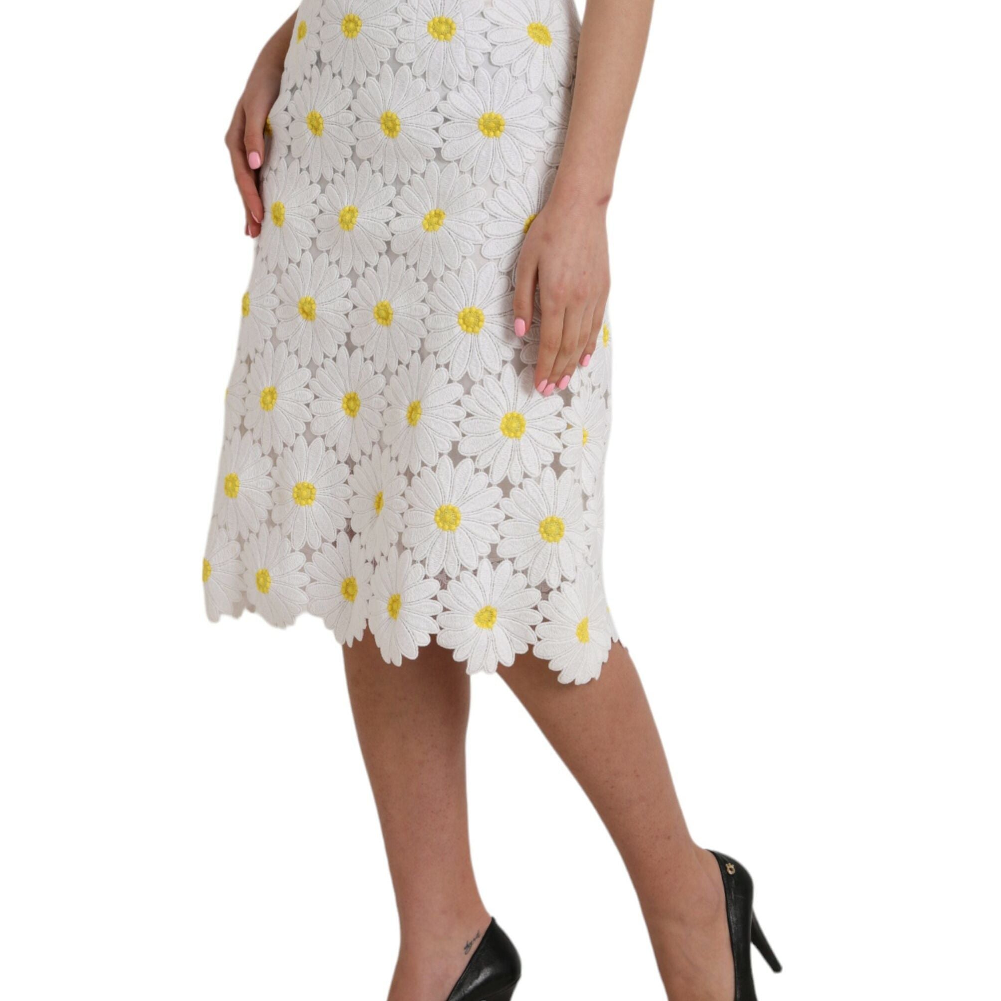 Dolce & Gabbana White Floral Pencil Straight Lace Skirt