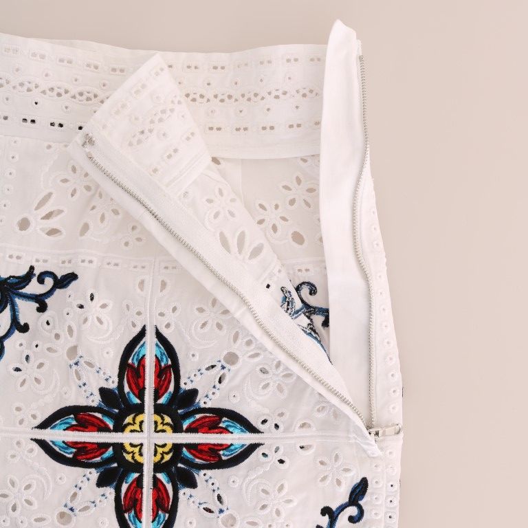 Dolce & Gabbana Mulicolor Majolica Cutout Capri Pants