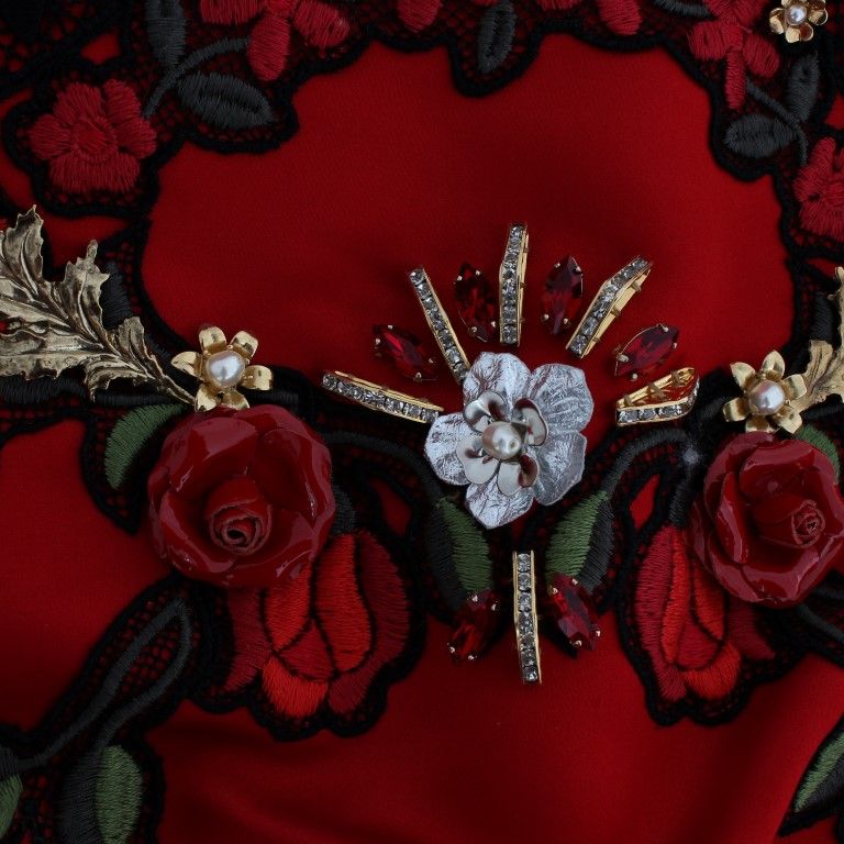 Dolce & Gabbana Red Silk Crystal Roses Shorts