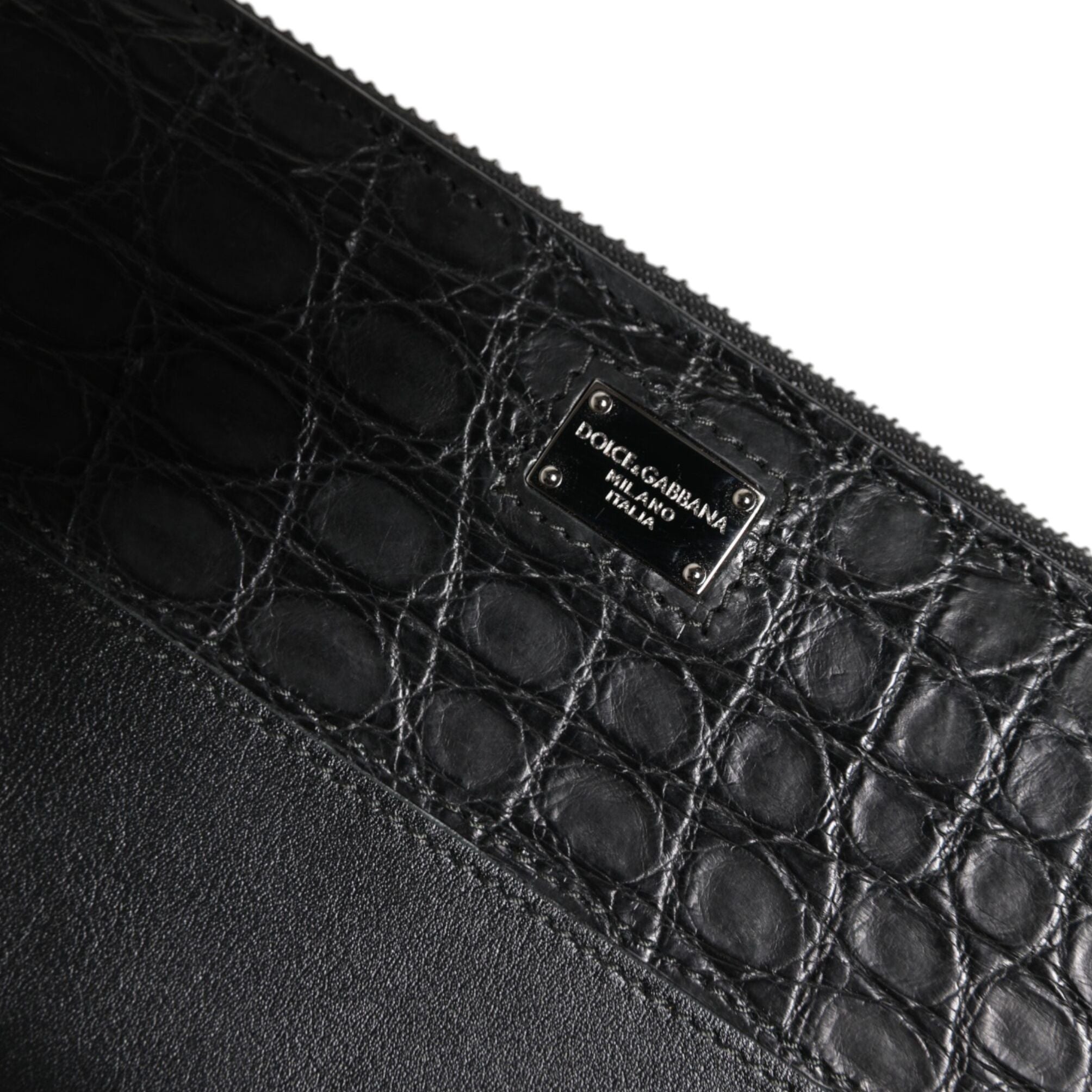 Dolce & Gabbana Black Leather Logo Plaque Zip Around Continental Wallet