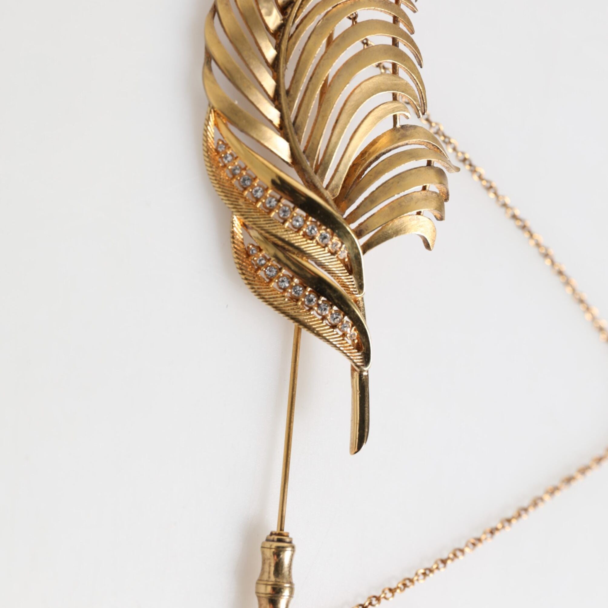 Dolce & Gabbana Gold Tone Leaf 925 Sterling Silver Crystal Chain Brooch