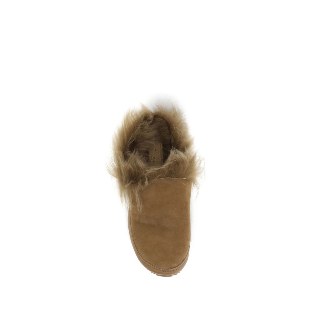 Pedro García Beige Leather Mules