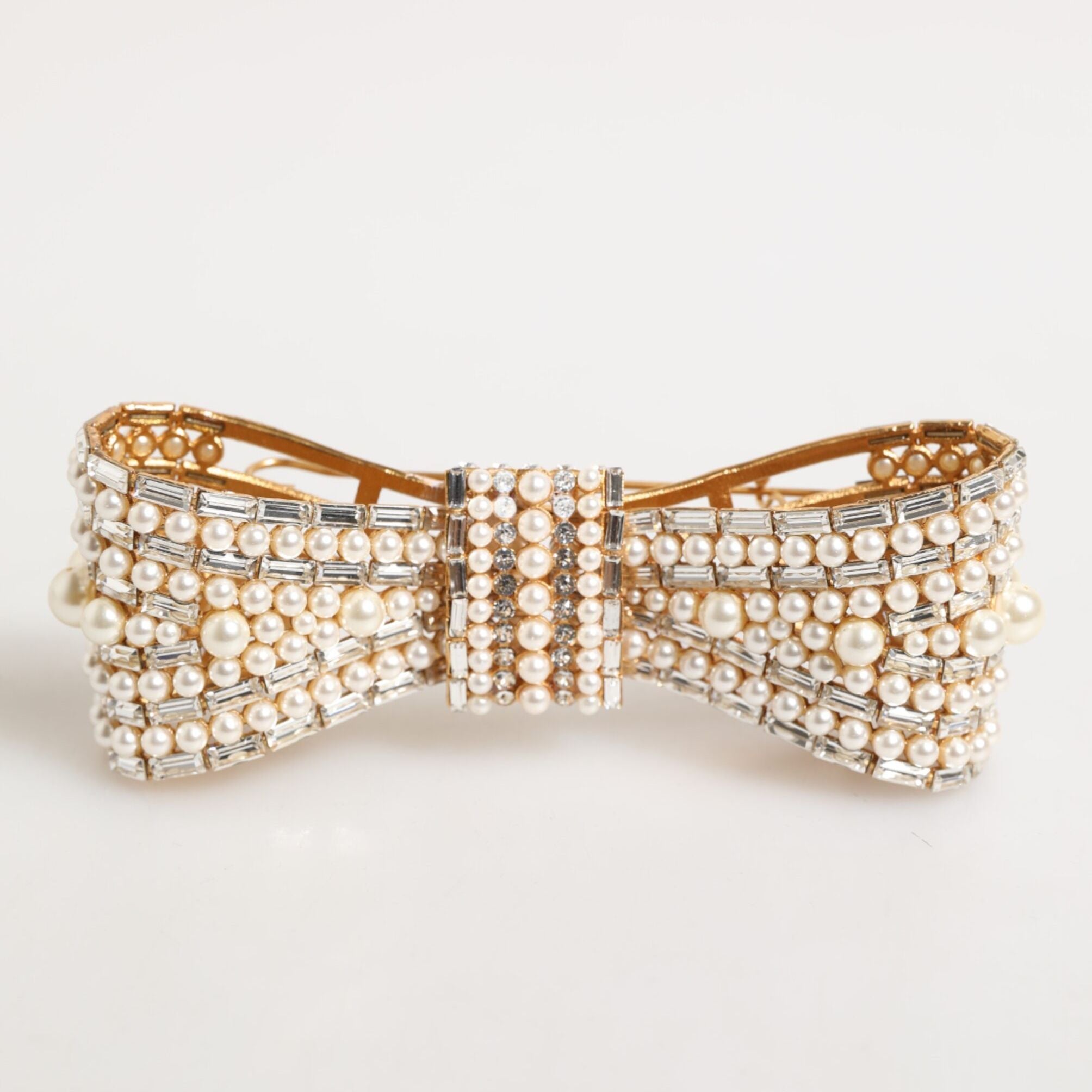 Dolce & Gabbana Gold Brass Glas Crystal Faux Pearl Embellished Brooch