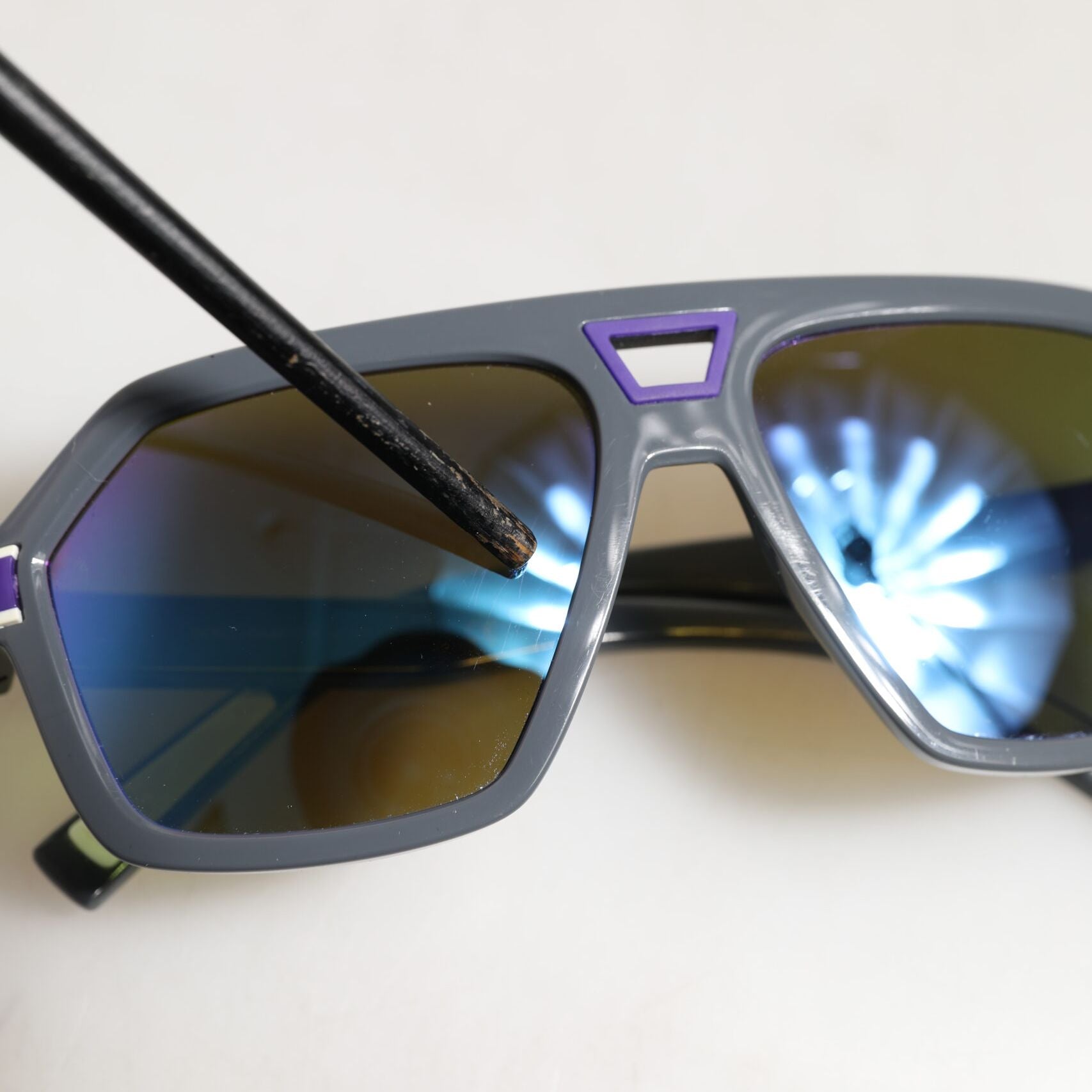 Dolce & Gabbana Blue Acetate Aviator Shades Eyewear Sunglasses