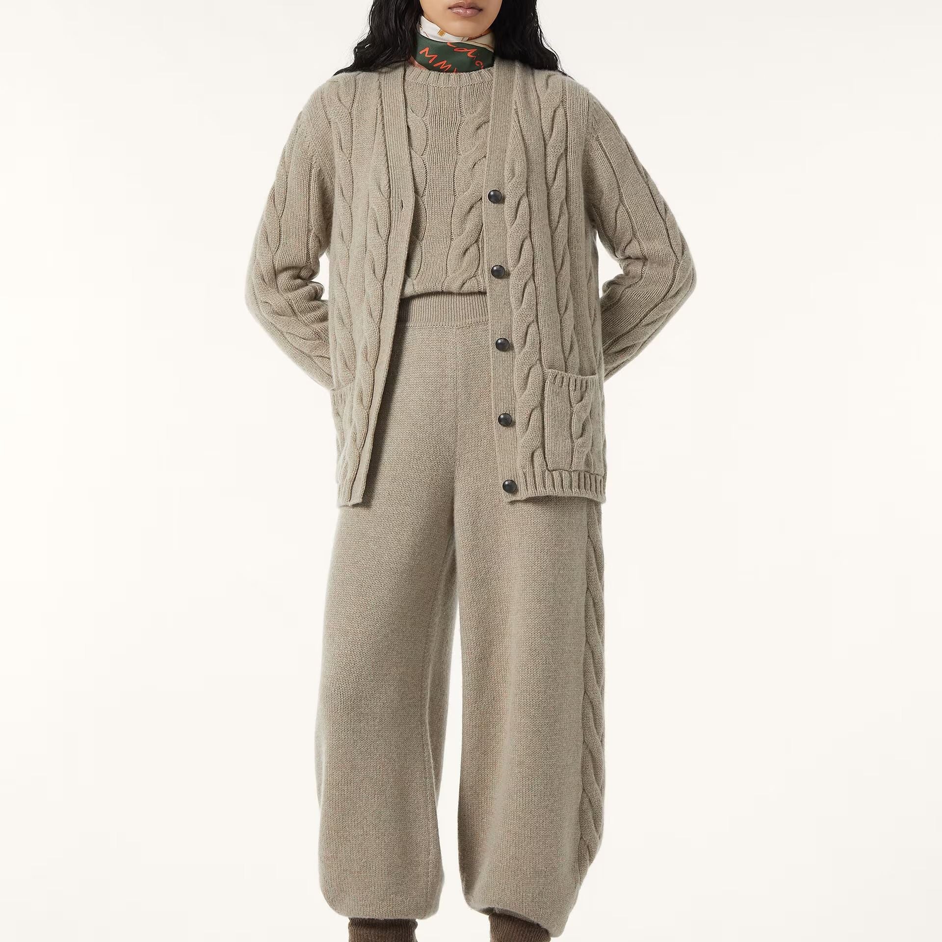 Loro Piana Napier Cardigan in Baby Cashmere Coarsehair