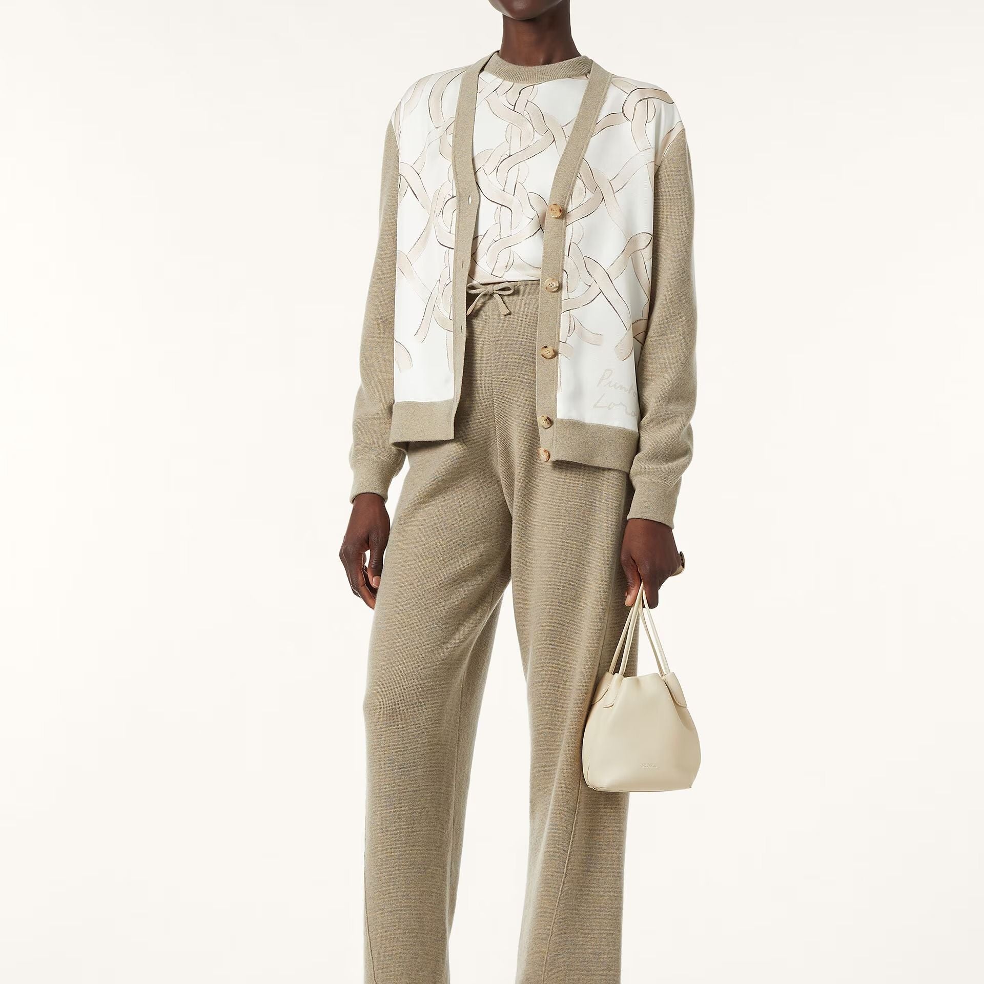 Loro Piana Punto Pablo Cardigan in Cashmere. Silk
