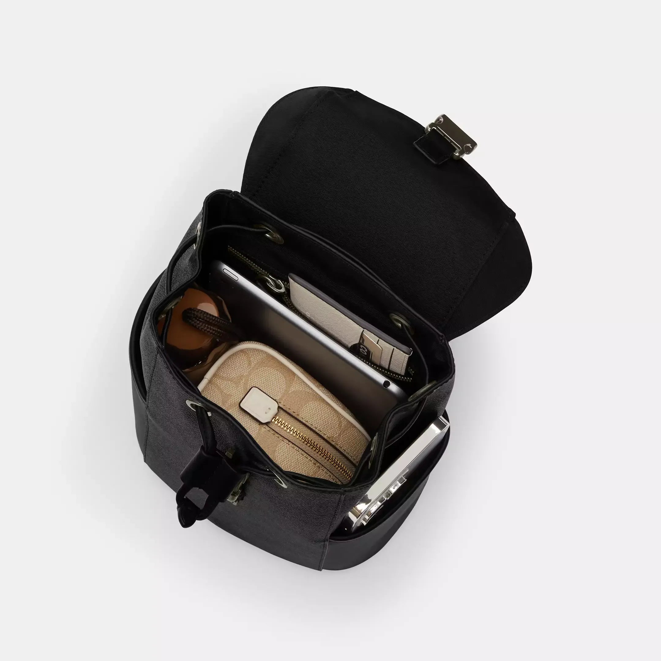 Coach Racer Pack