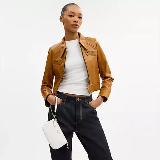 Coach Nolita 19