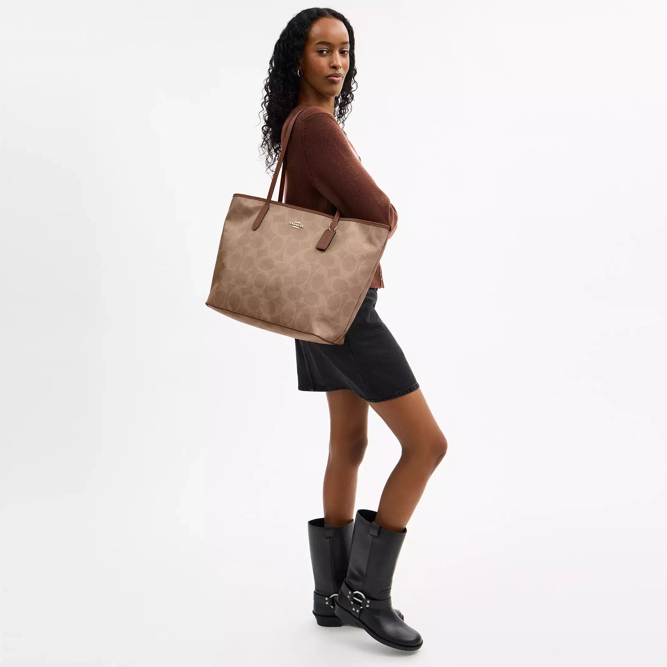 Coach Large City Tote Bag In Maxi Signature Canvas