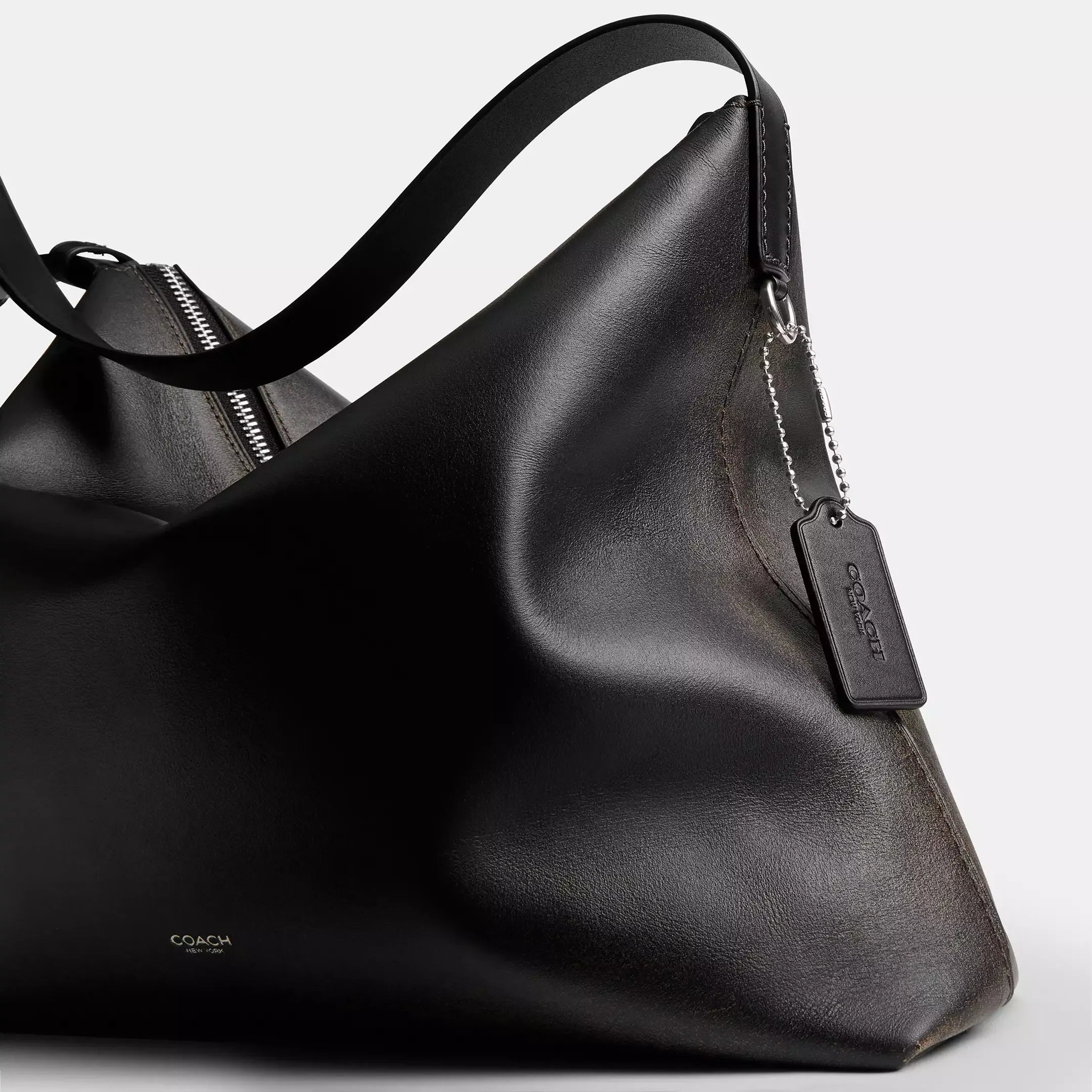 Coach Mott Messenger Bag 38 In Loved Leather