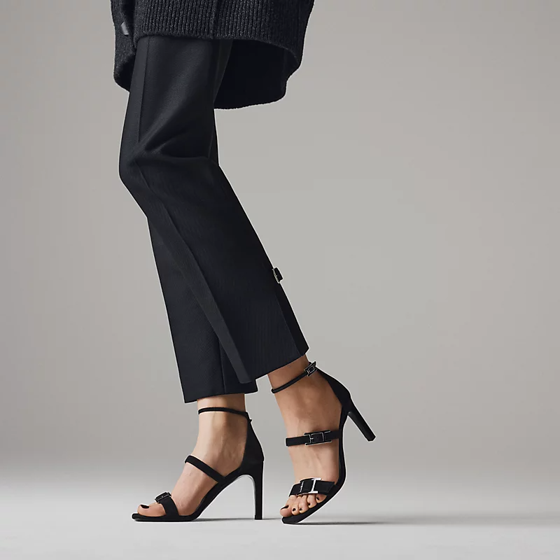 Hermès Liv 90 sandal