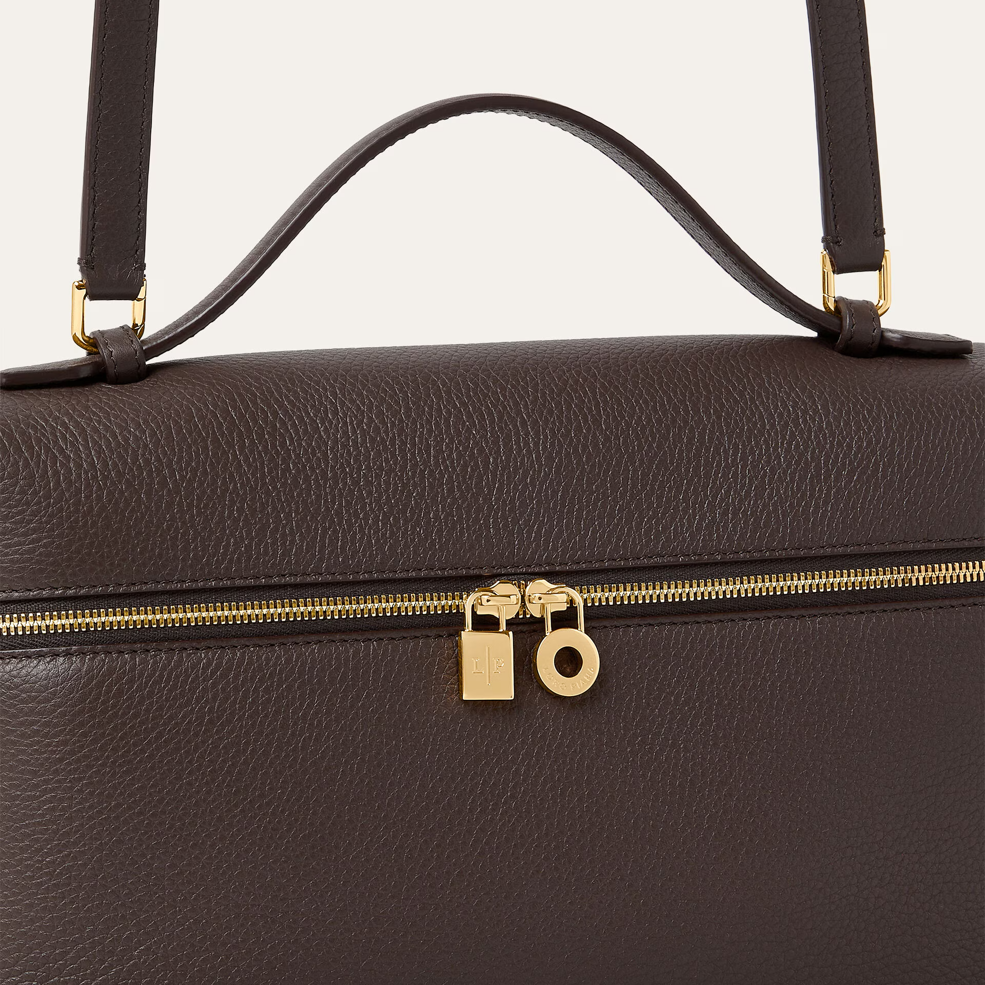 Loro Piana Extra Pocket L27 in Grained Calfksin