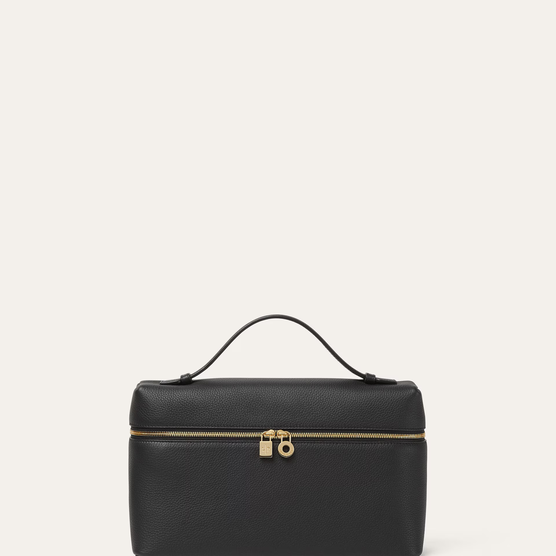 Loro Piana Extra Pocket L27 in Grained Calfksin