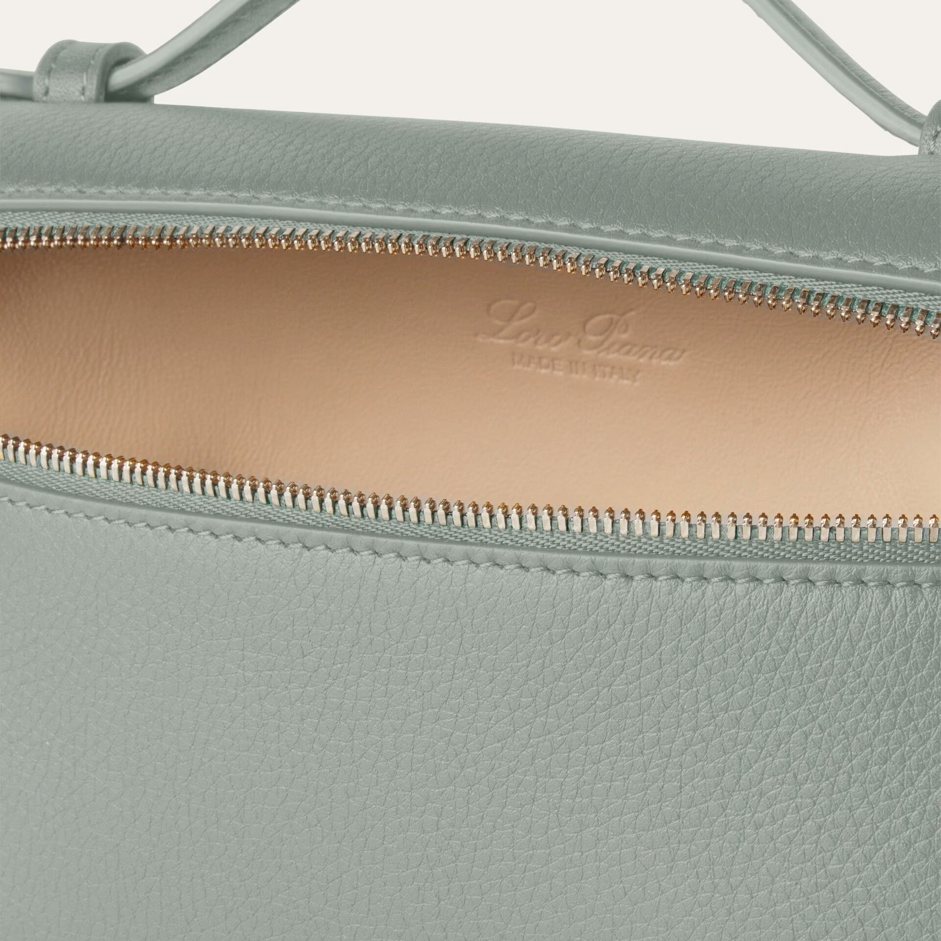 Loro Piana Extra Pocket L19 in Grained Calfskin