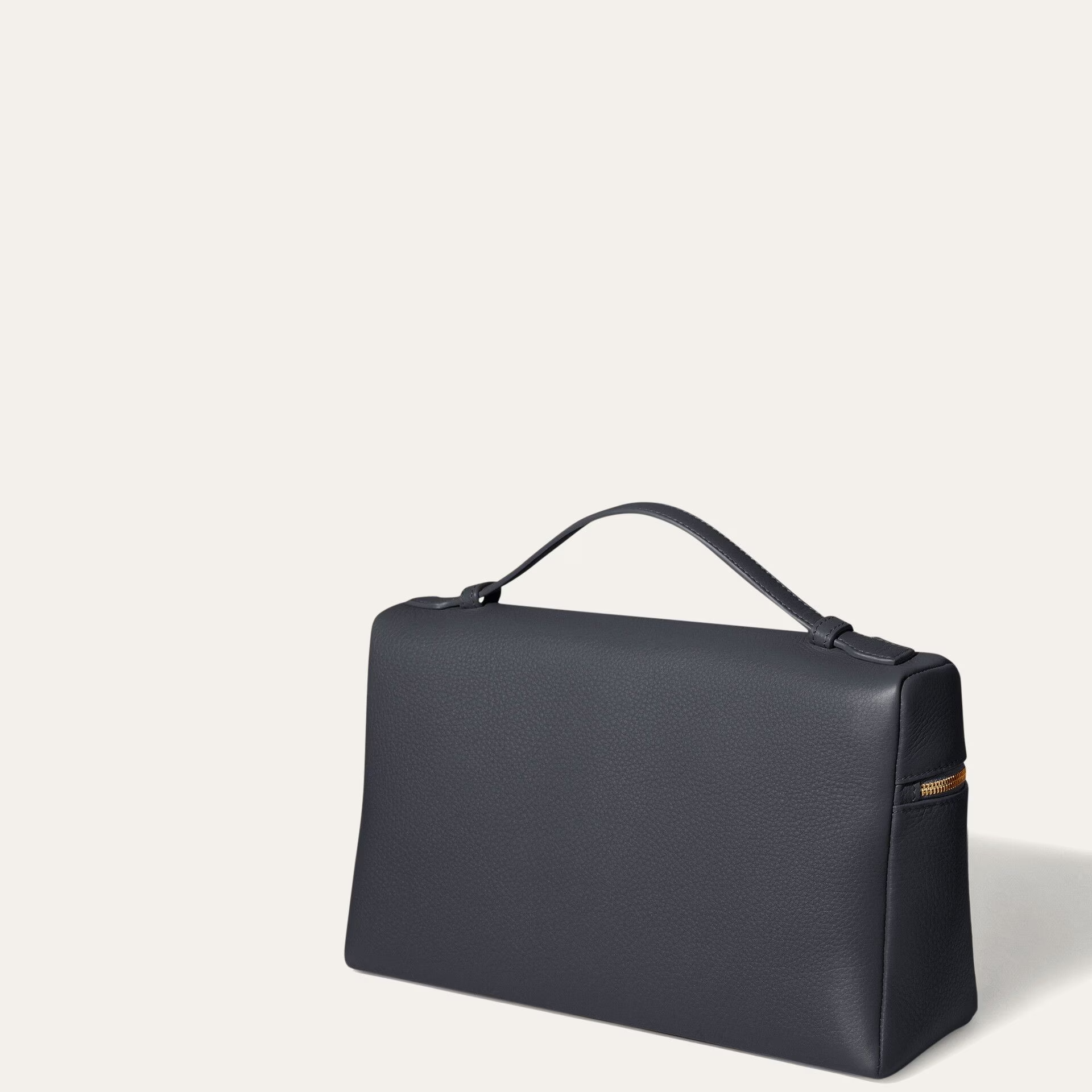 Loro Piana Extra Pocket L27 in Grained Calfksin