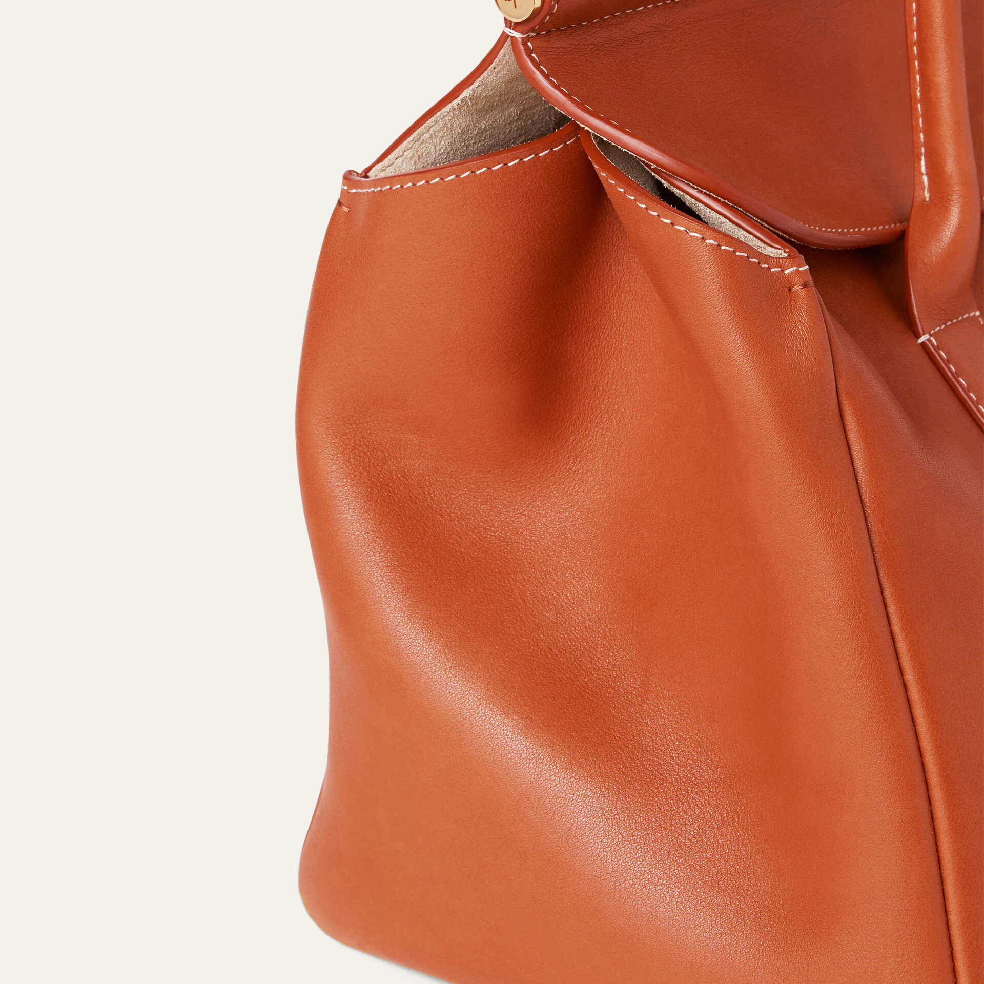 Loro Piana Loom bag L32 in Velvet Calfskin