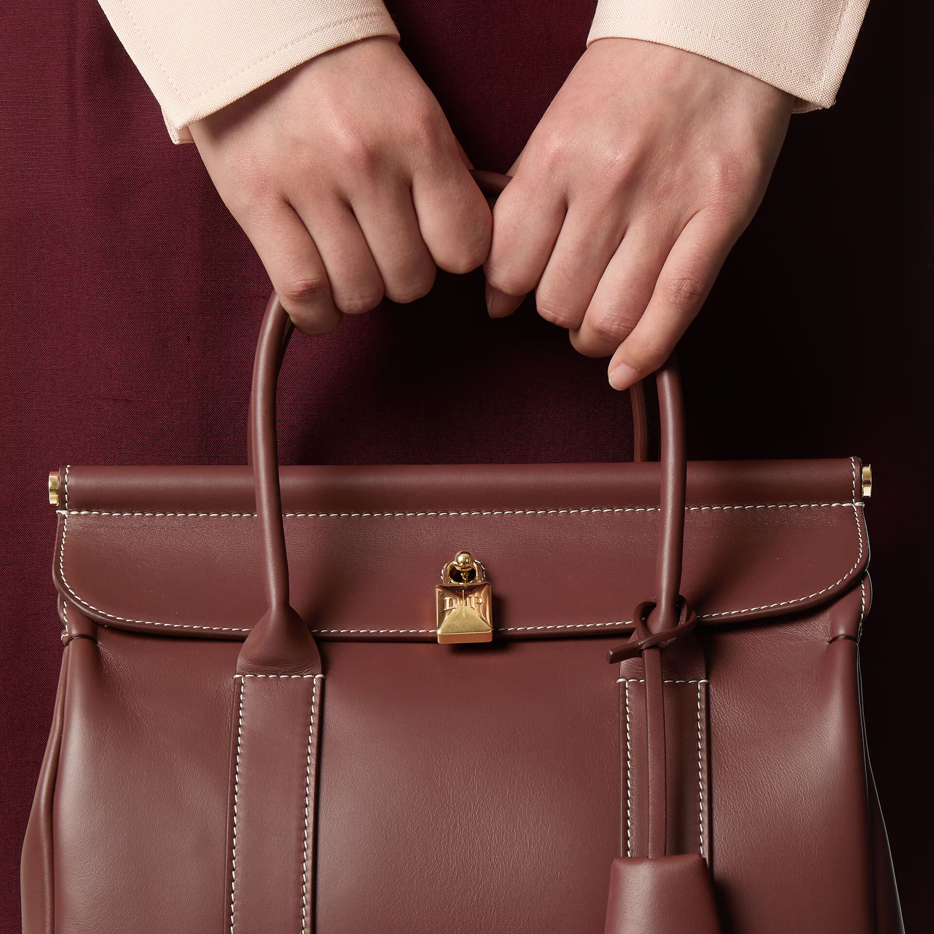 Loro Piana Loom bag L25 in Calfskin