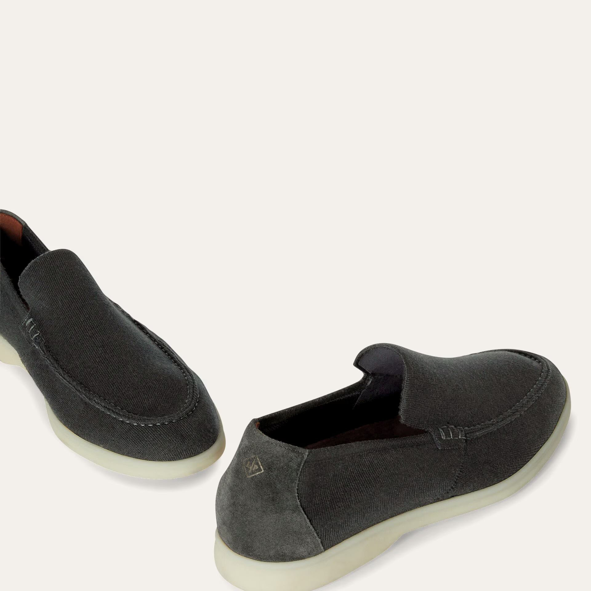 Loro Piana Summer Knitted Walk in Wish® Wool