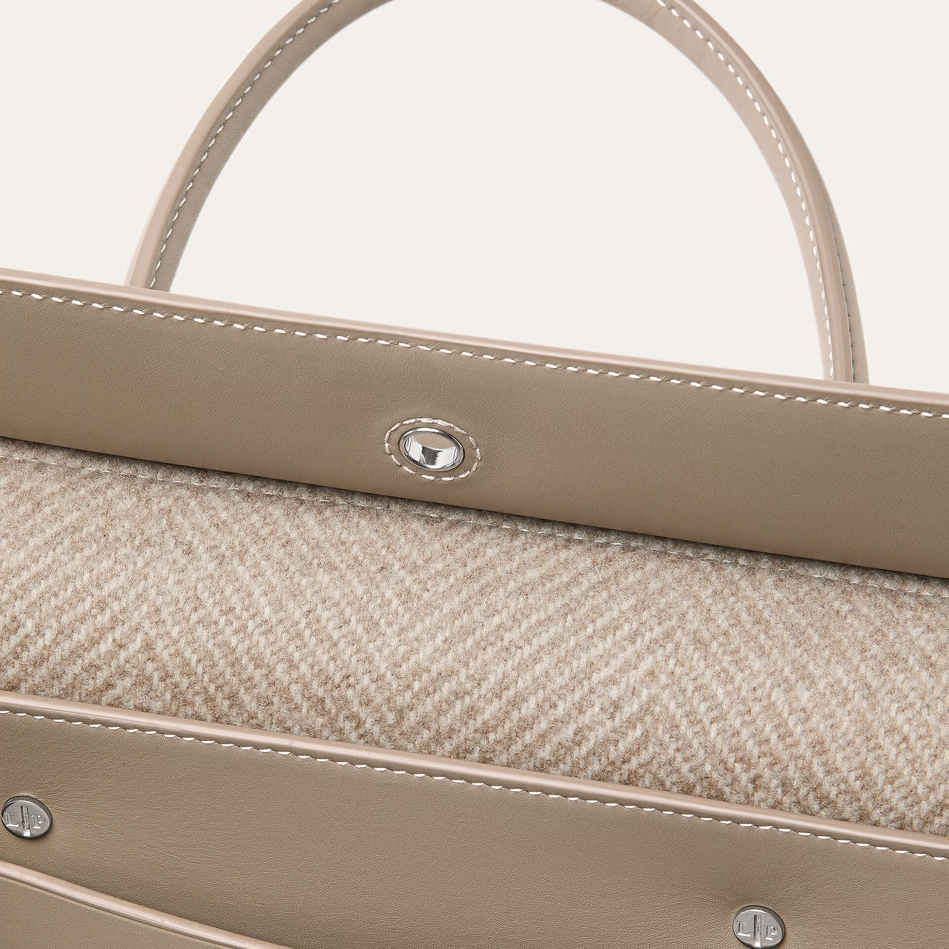 Loro Piana Loom bag L25 in Pecora Nera®