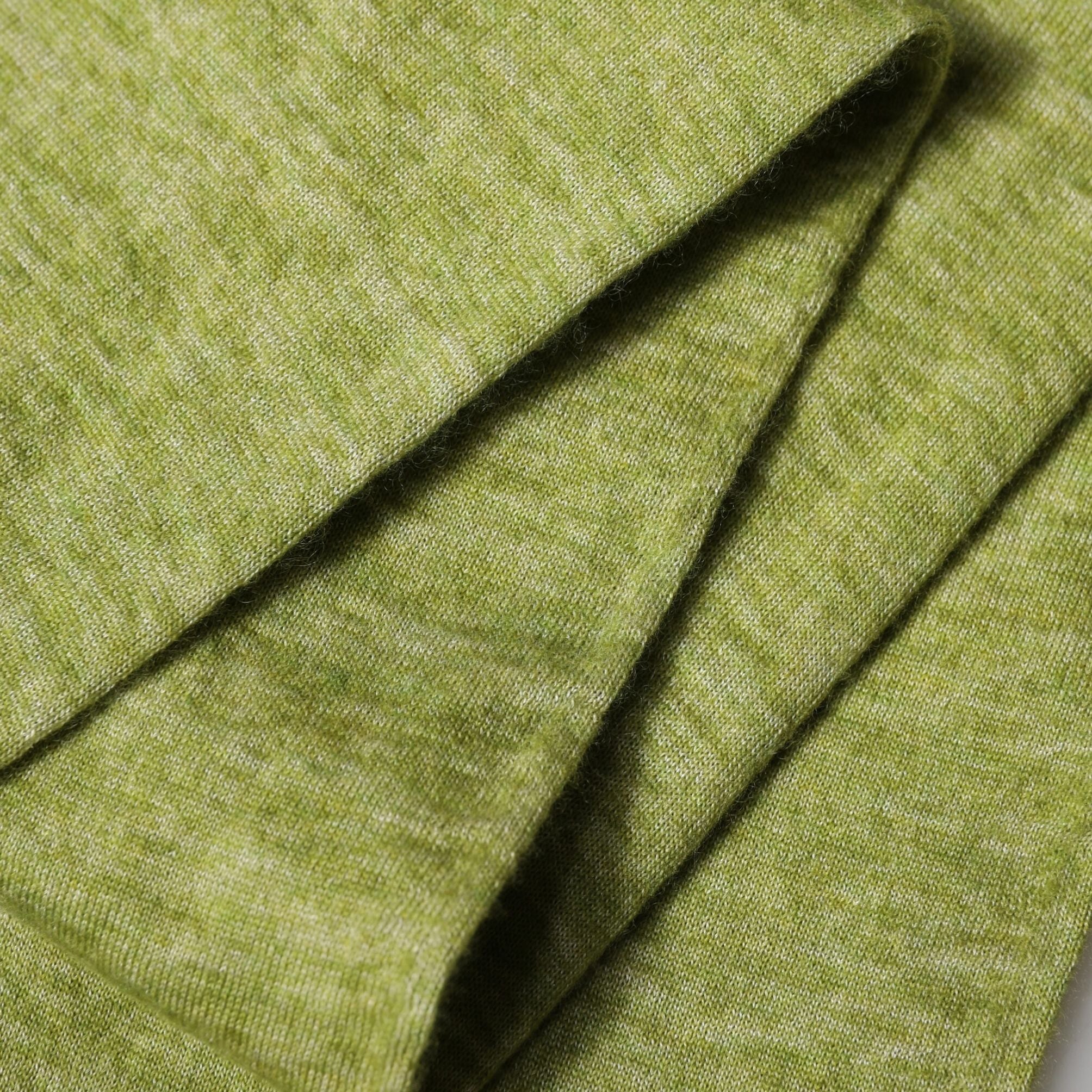 Dolce & Gabbana Green Cashmere Knitted Neck Foulard 280cm x11cm Men Scarf