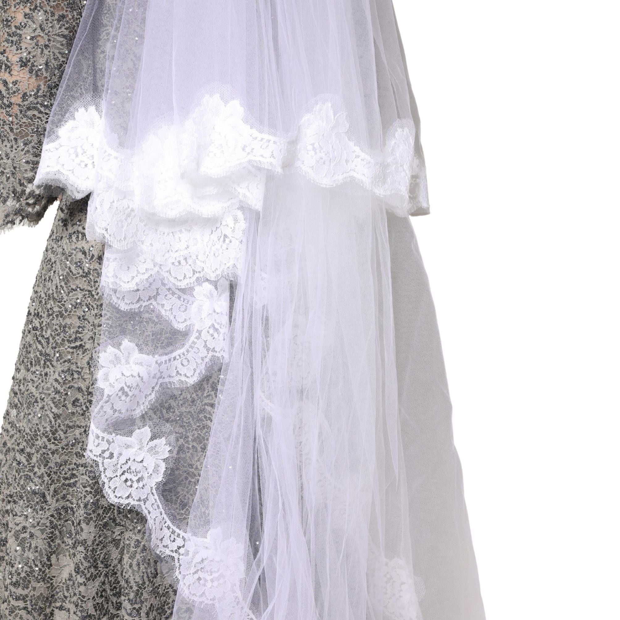 Dolce & Gabbana White Floral LaceNylon Floor Length 3M Long Veil