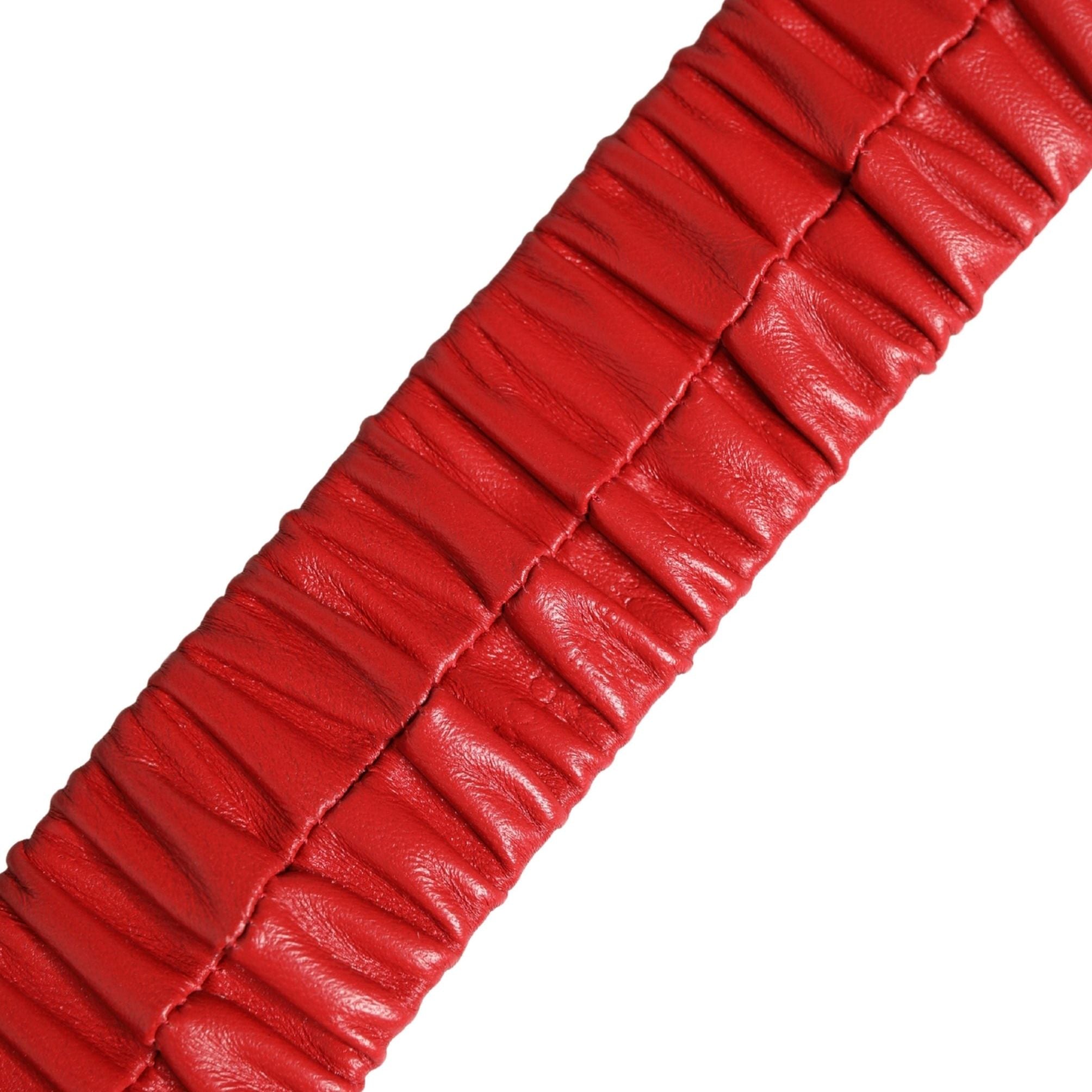 Dolce & Gabbana Red Leather Gold Heart Metal Buckle Belt