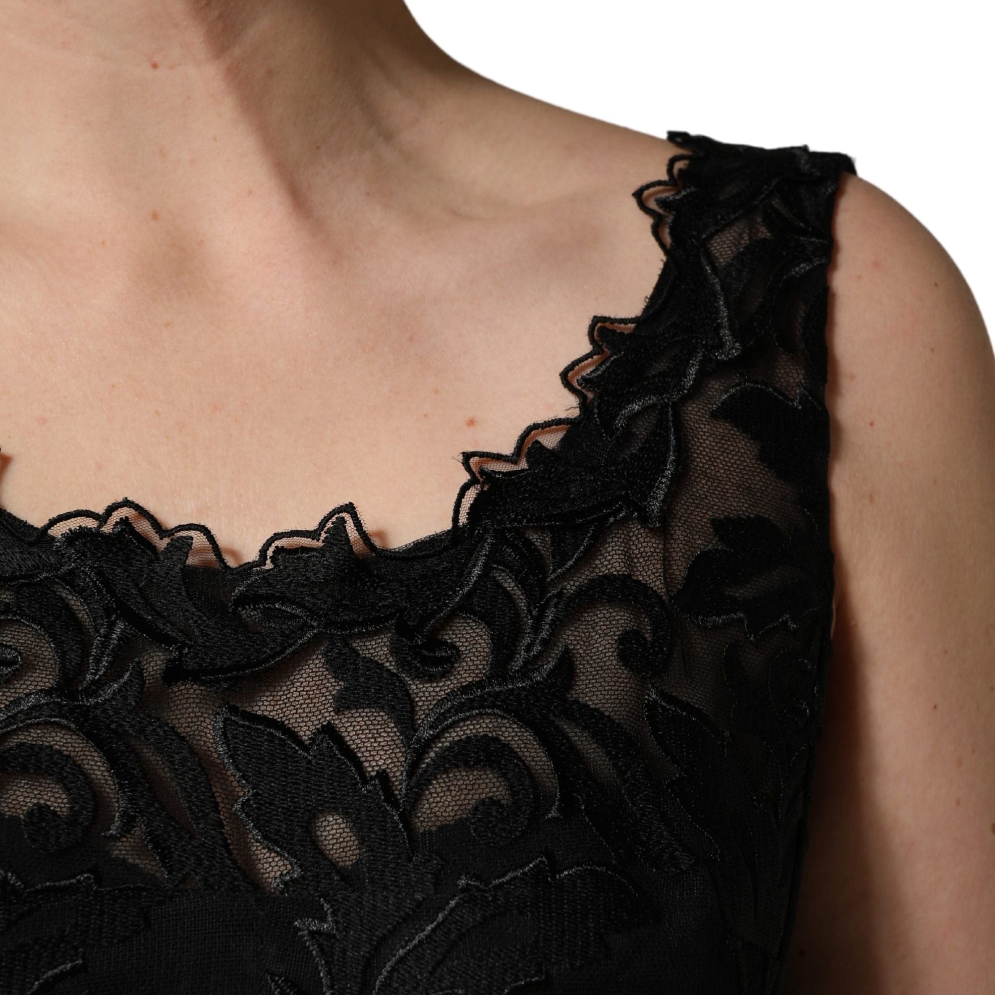 Dolce & Gabbana Black Floral Lace Evening Long Gown Dress