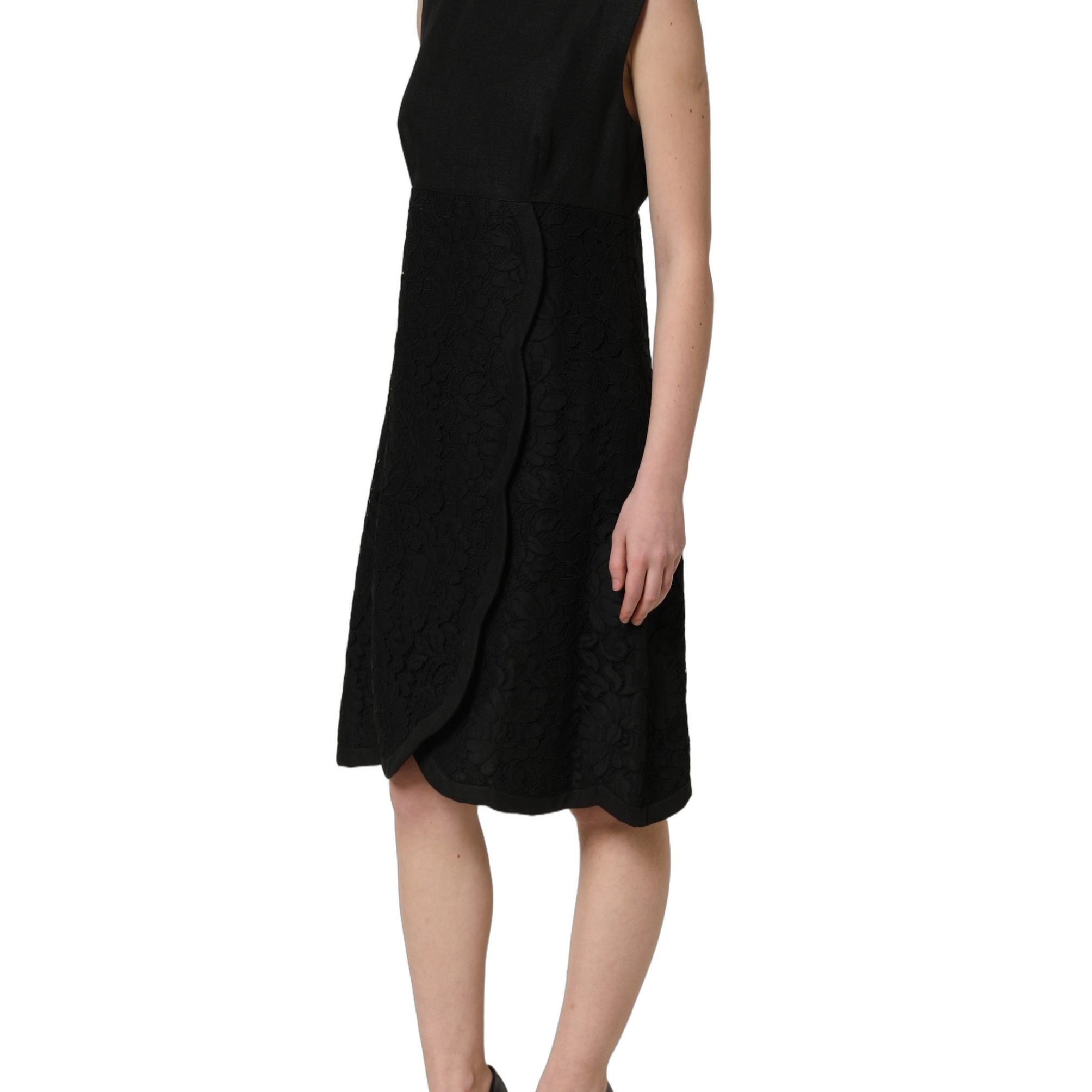 Dolce & Gabbana Black Floral Lace Sleeveless Shift Dress