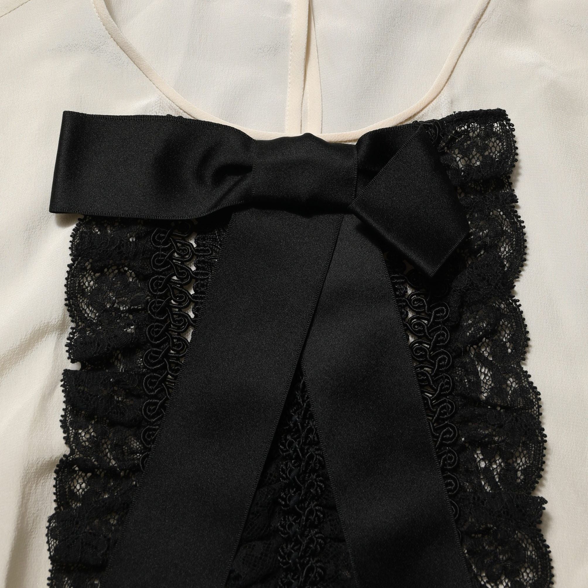 Dolce & Gabbana Beige Lace Trim Bow Short Sleeves Blouse Top