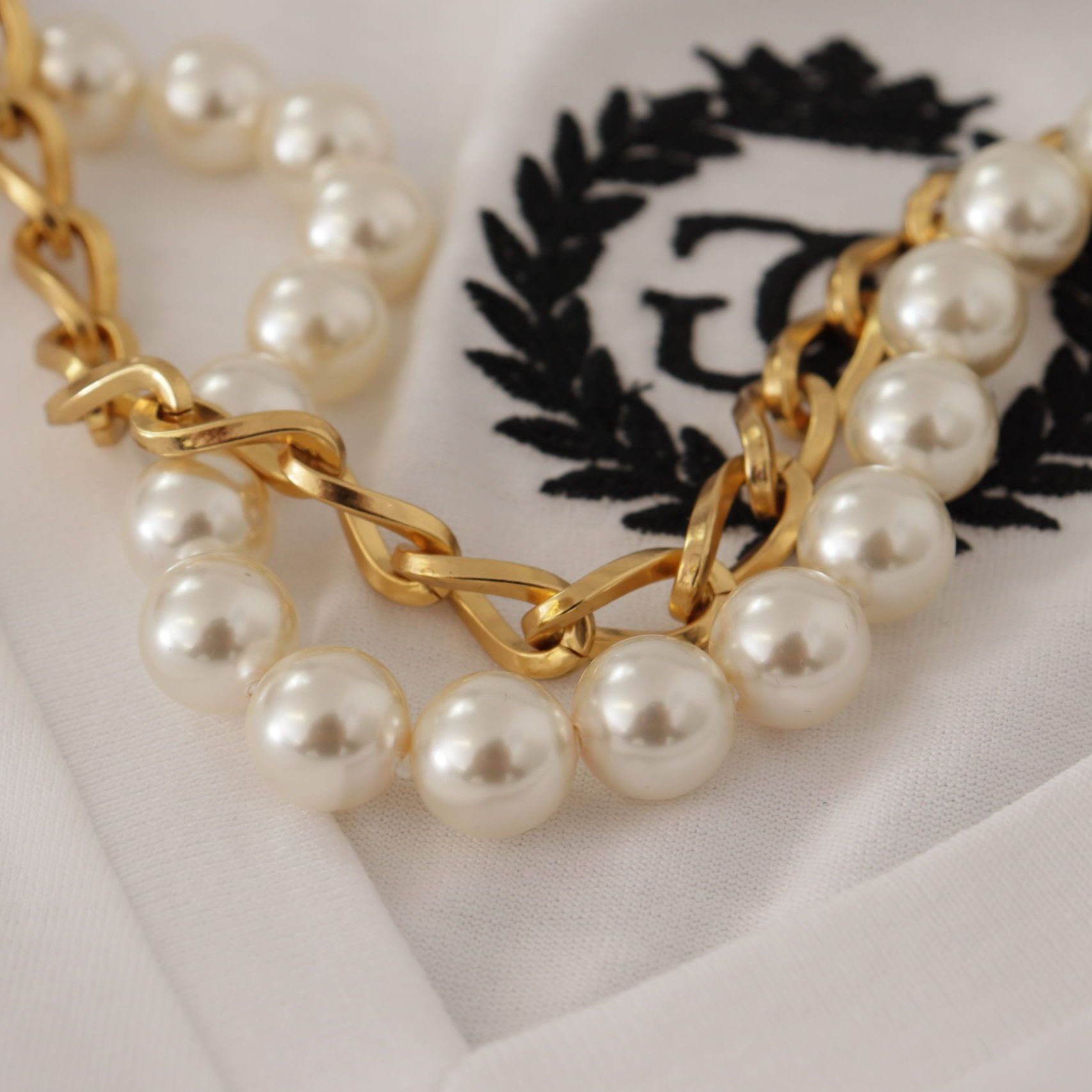 Dolce & Gabbana White Necklace Embellished Neckline T-shirt Top
