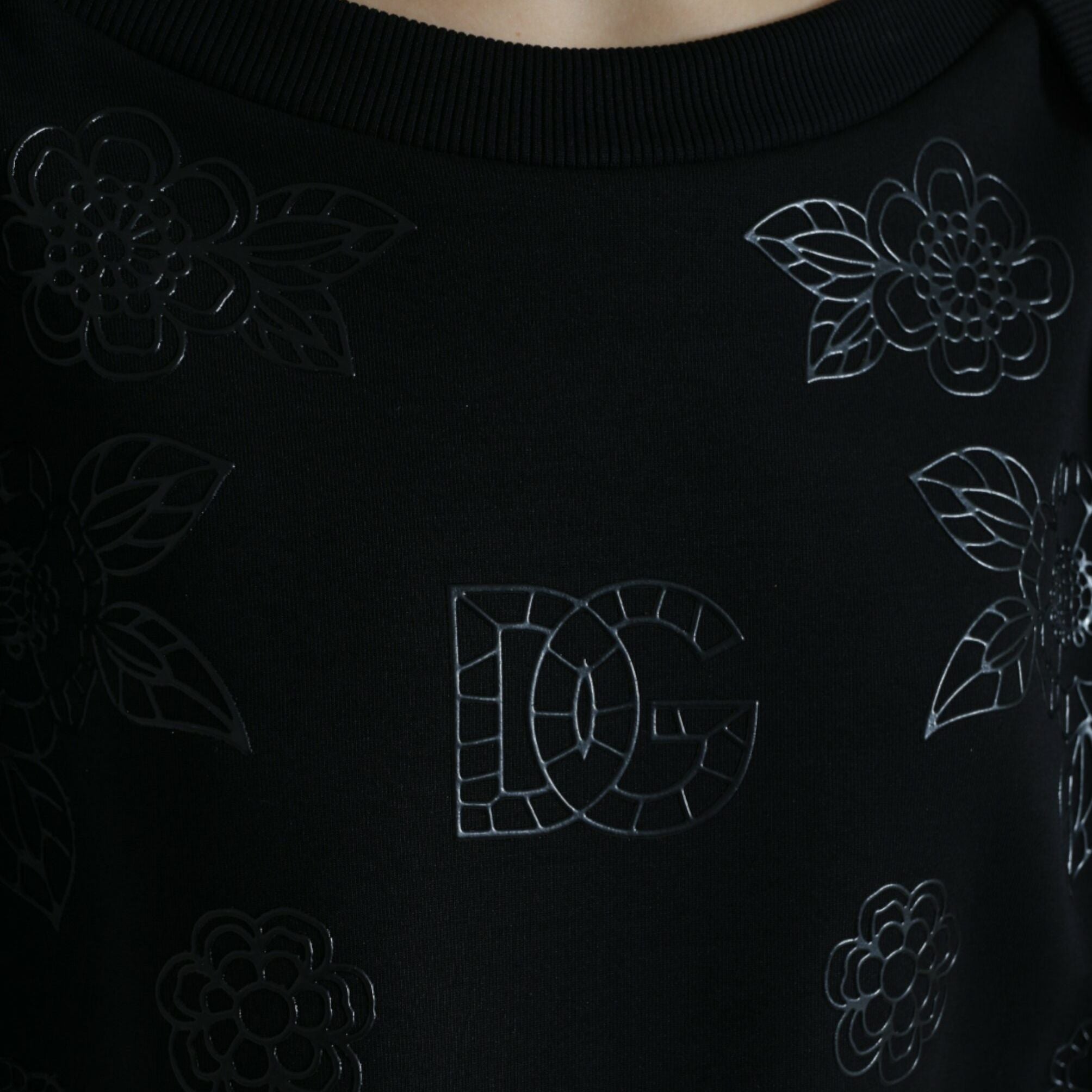 Dolce & Gabbana Black Pullover Floral Logo Applique Sweater