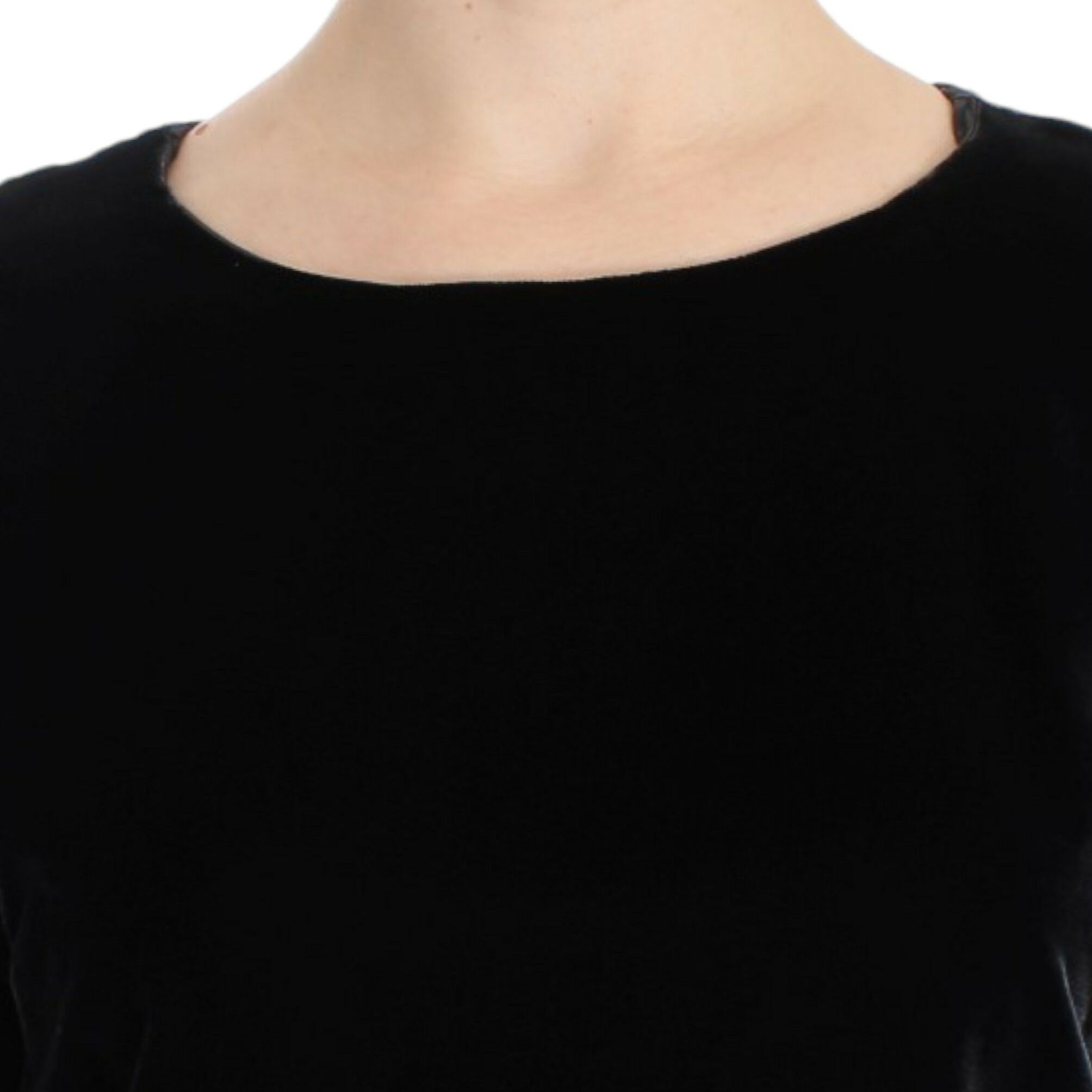 Dolce & Gabbana Black velvet shortsleeved blouse