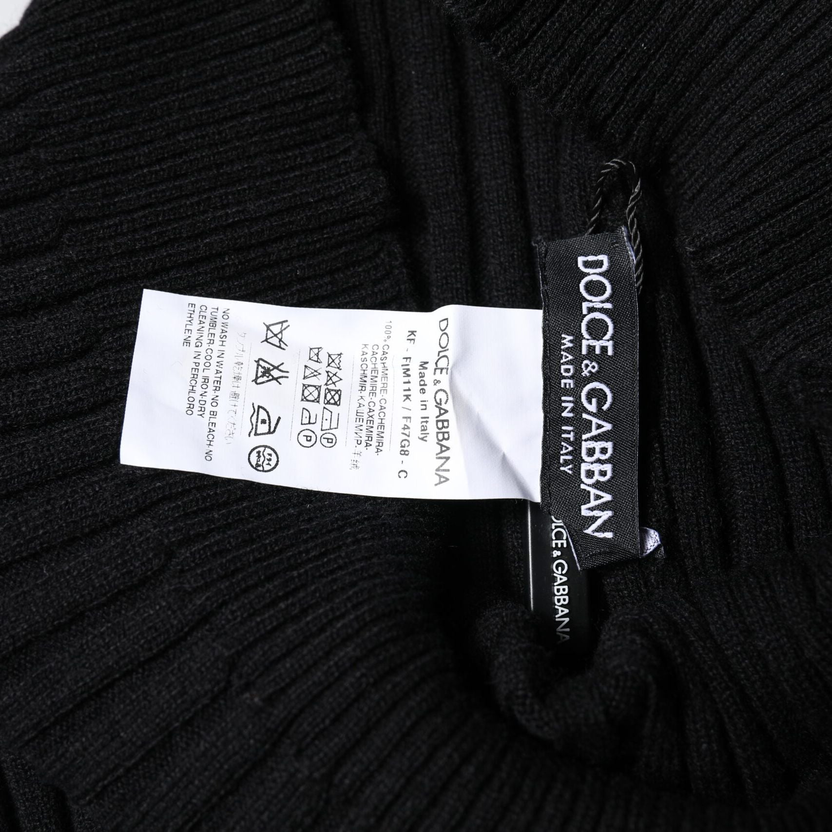 Dolce & Gabbana Black Cashmere Knitted Neck Warmer Foulard Scarf