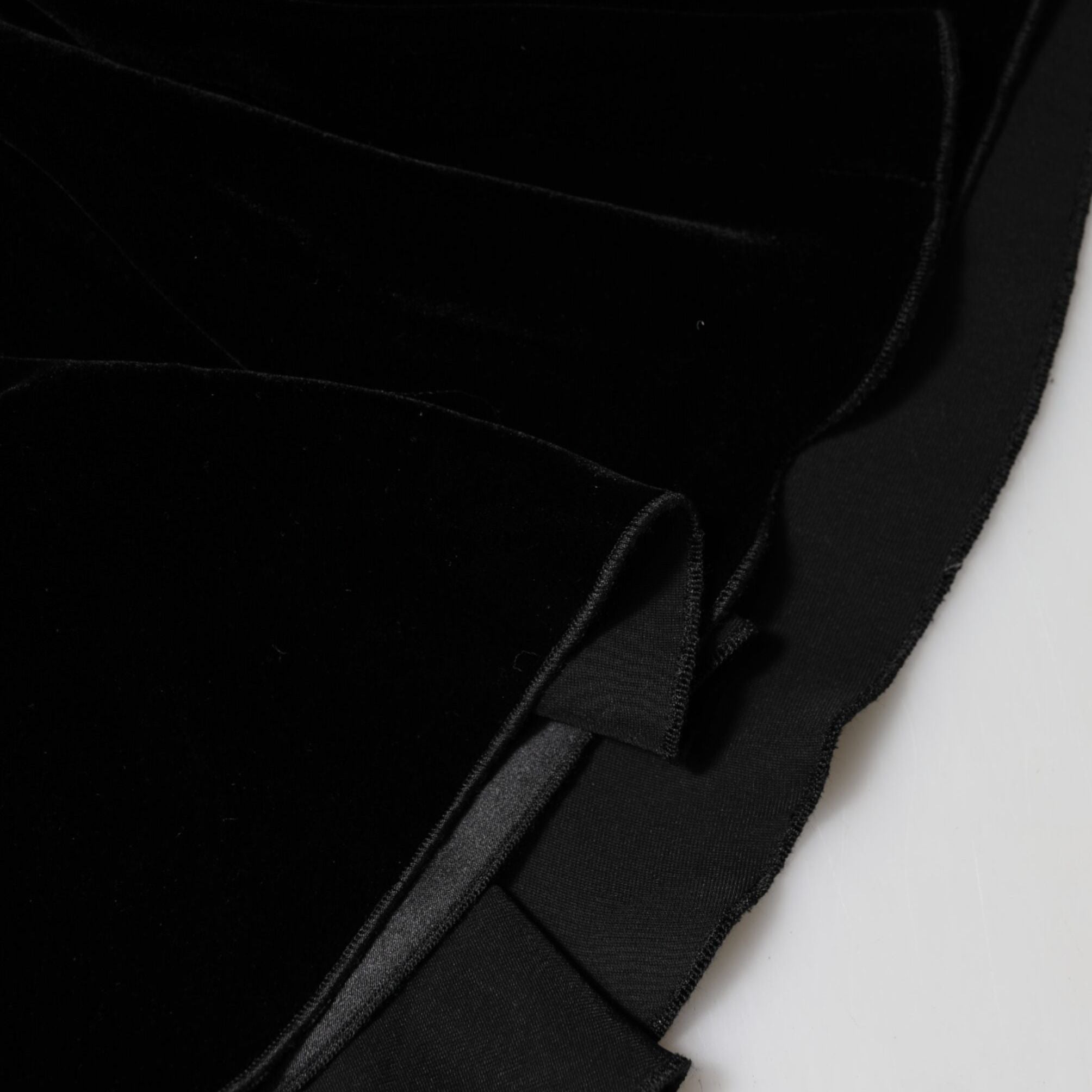 Dolce & Gabbana Black High Waist Fit Flared Midi Skirt