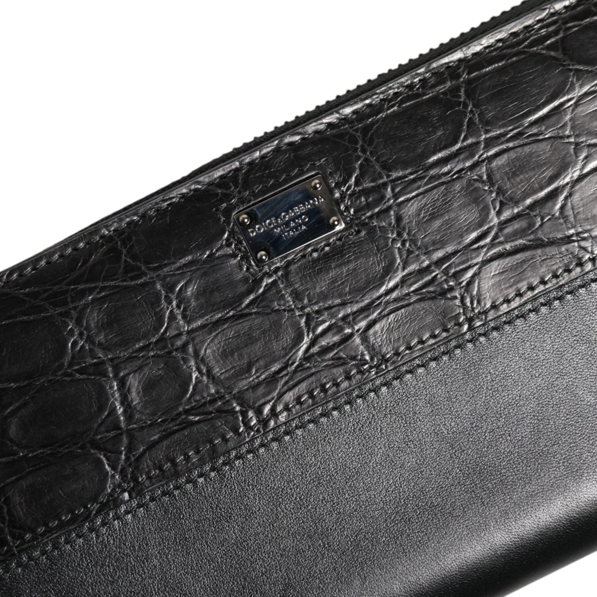 Dolce & Gabbana Black Leather Logo Plaque Zip Around Continental Wallet