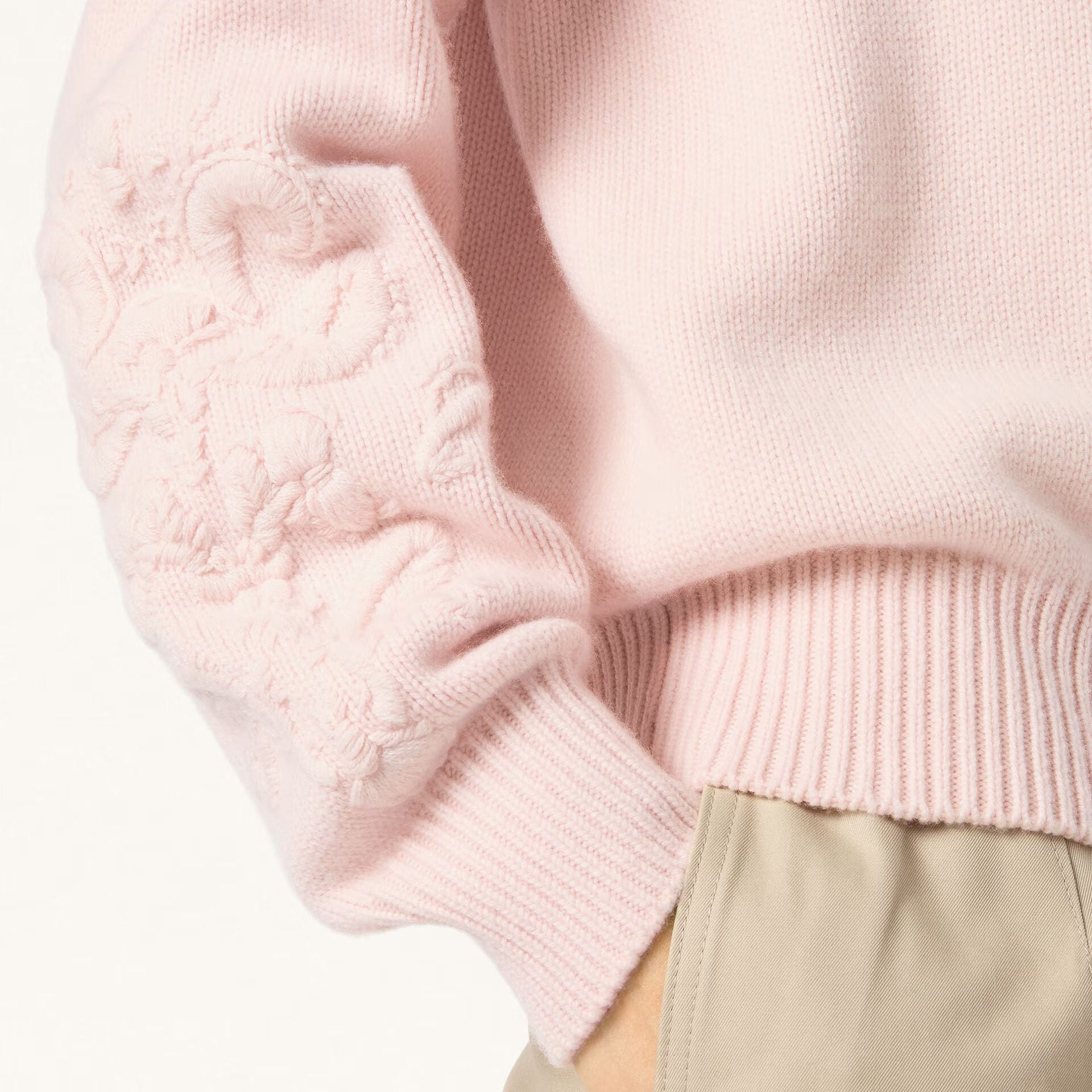 Loro Piana Classic Crewneck in Baby Cashmere