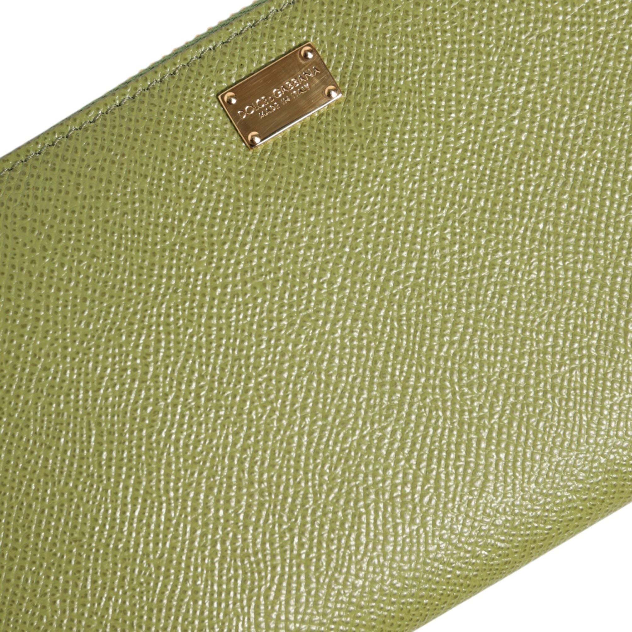 Dolce & Gabbana Green Leather Logo Plaque Zip Around Continenta Wallet
