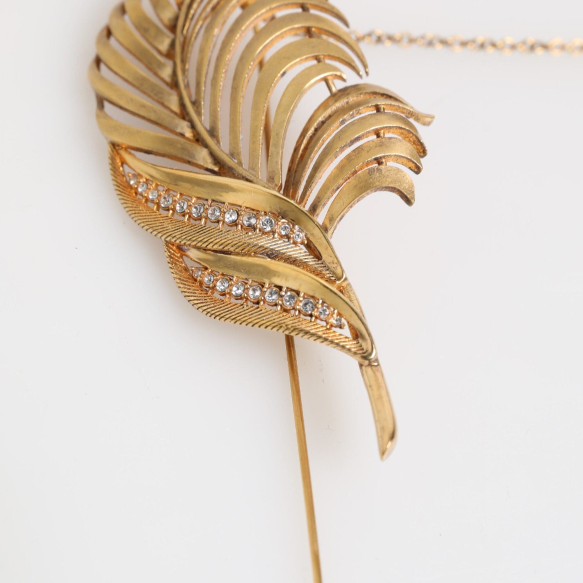 Dolce & Gabbana Gold Tone Leaf 925 Sterling Silver Crystal Chain Brooch