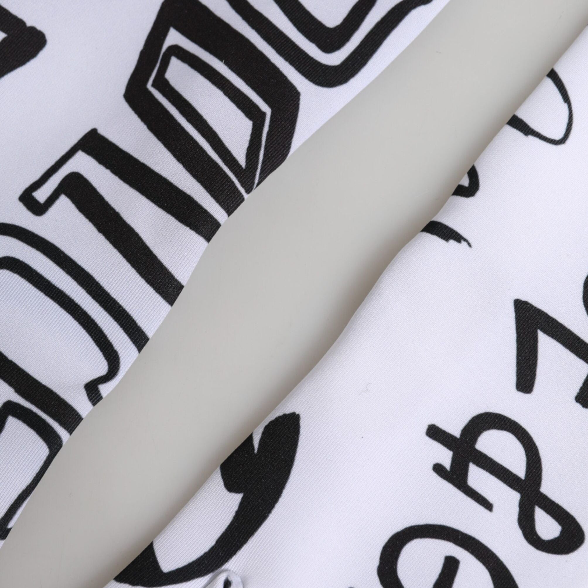 Dolce & Gabbana Black White DG Logo Elbow Length Mitten  Gloves