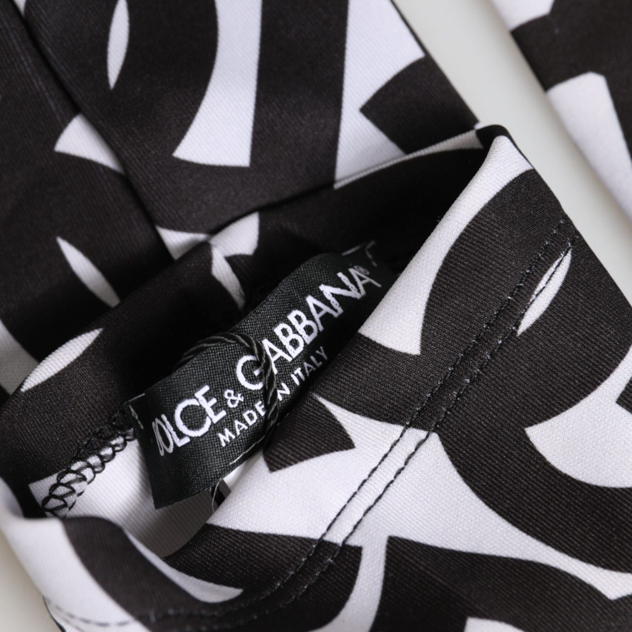 Dolce & Gabbana Black White DG Logo Elbow Length Mitten Gloves