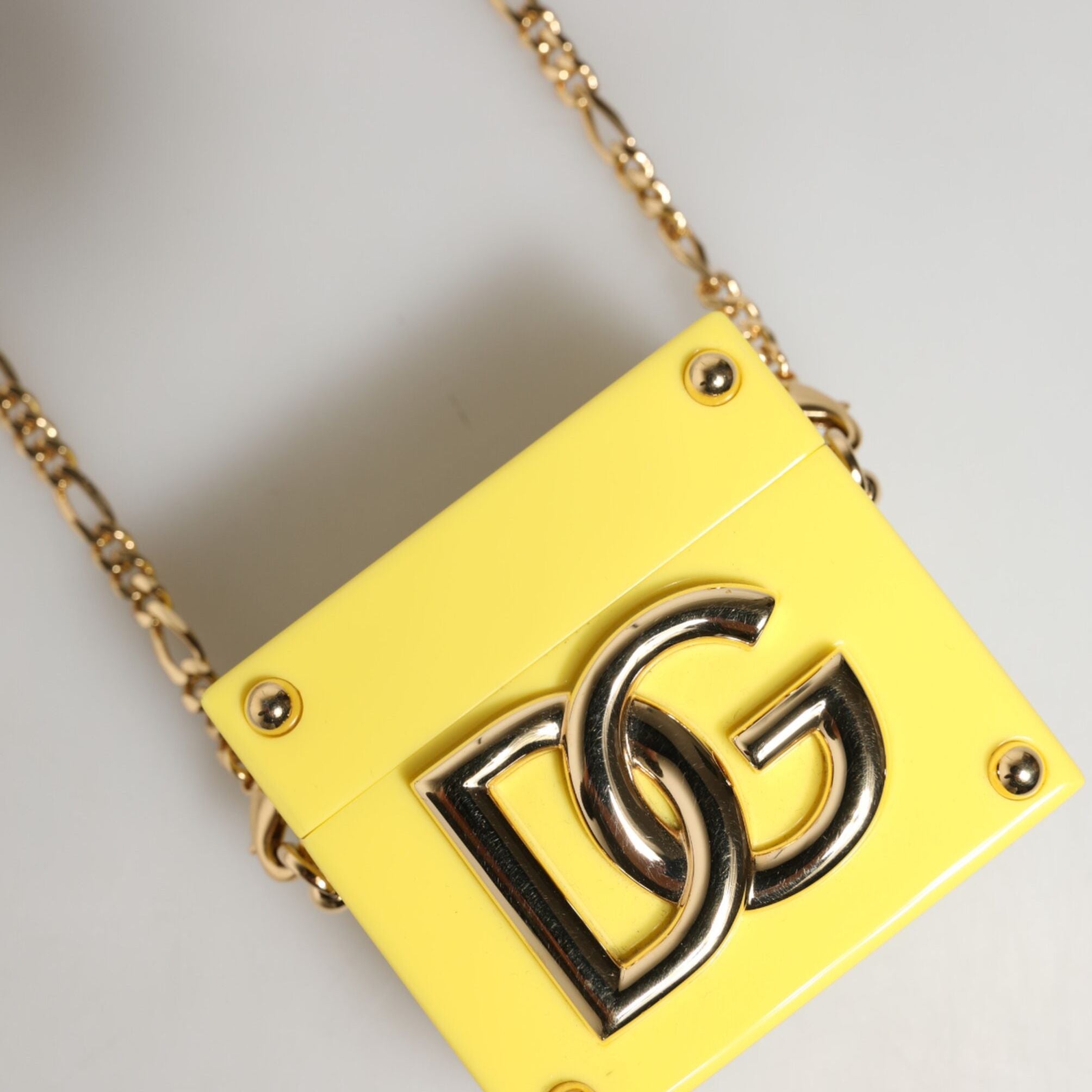Dolce & Gabbana Yellow DG Logo Plaque Cover Gold Chain Airpods Case