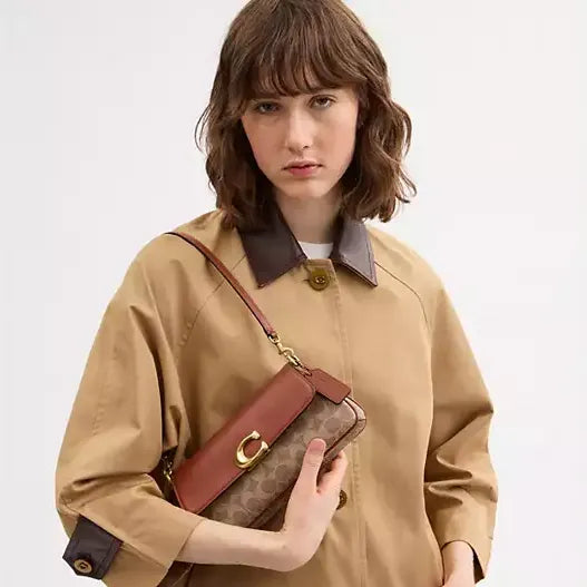 Coach Jet Shoulder Bag In Signature Canvas