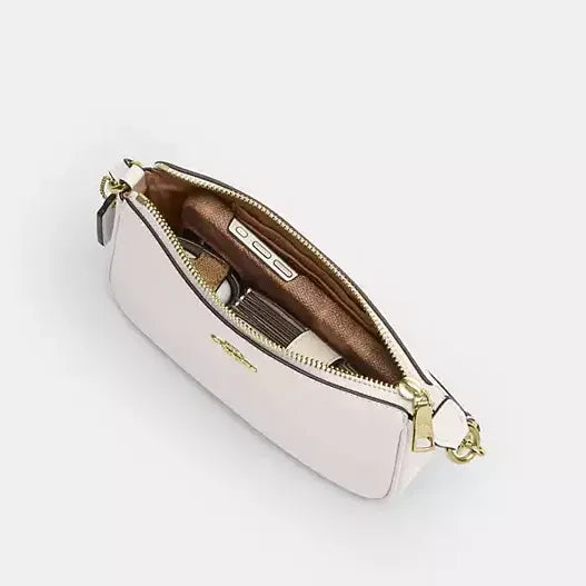 Coach Nolita 19