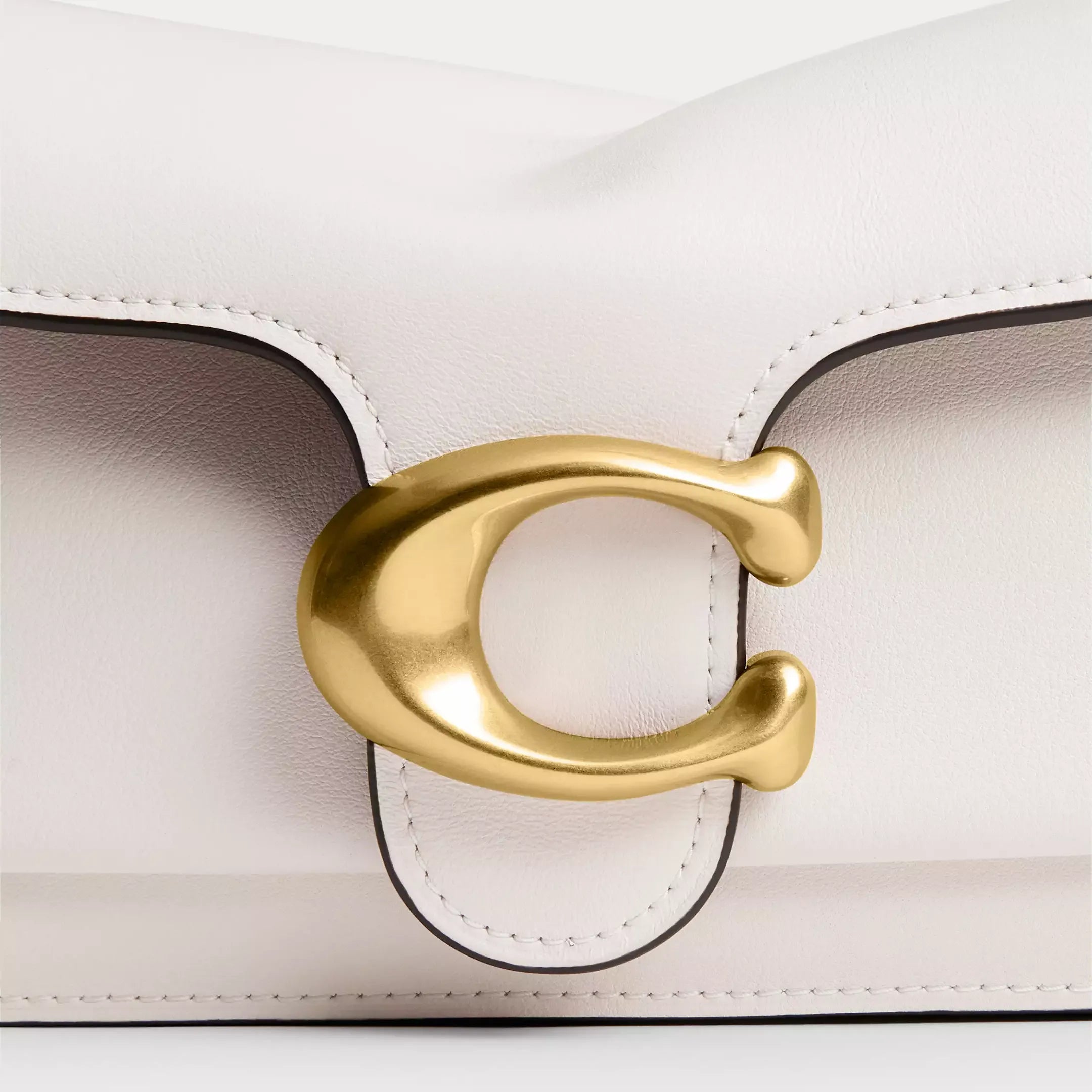 Coach Tabby Shoulder Bag 26