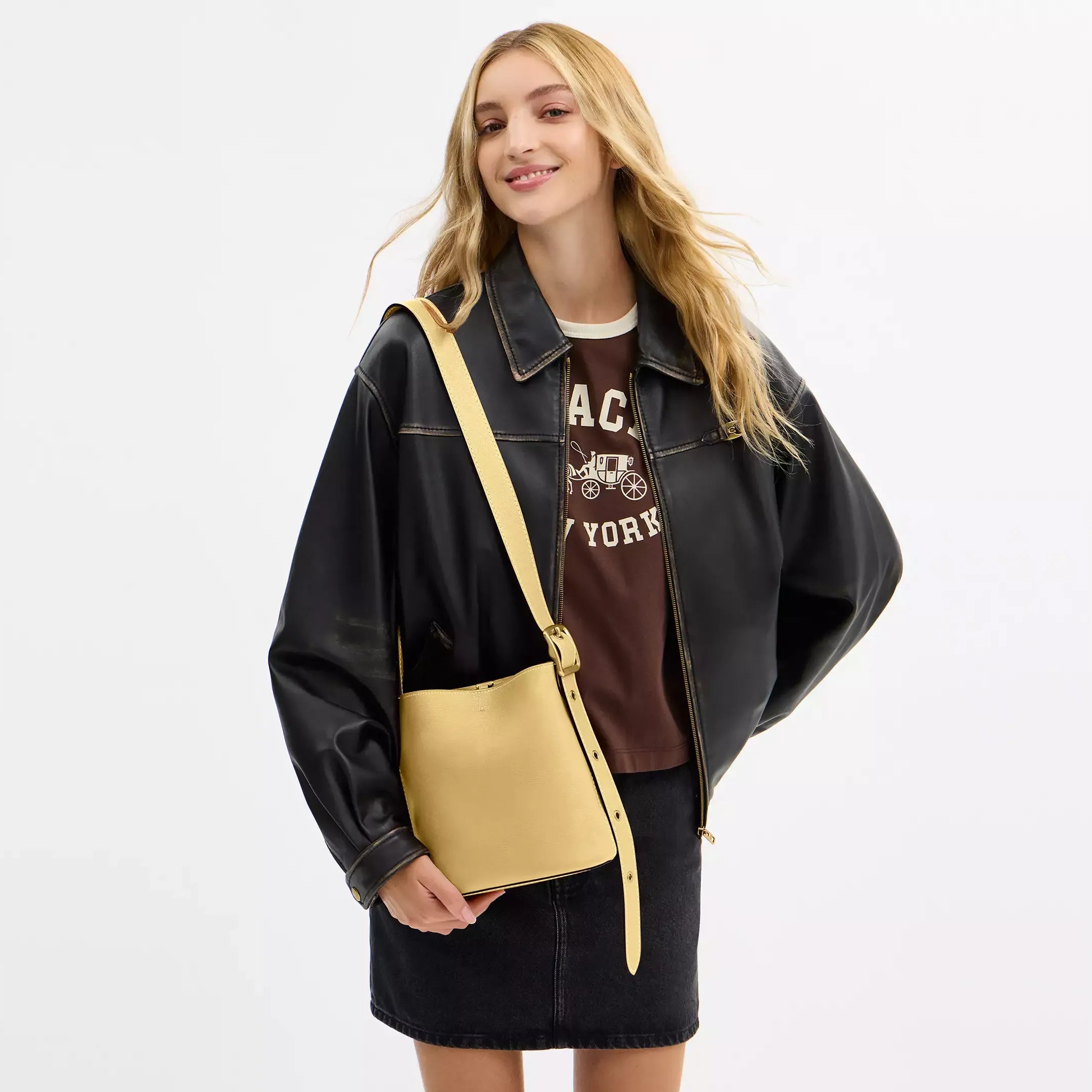 Coach Bleecker Bucket Bag 21